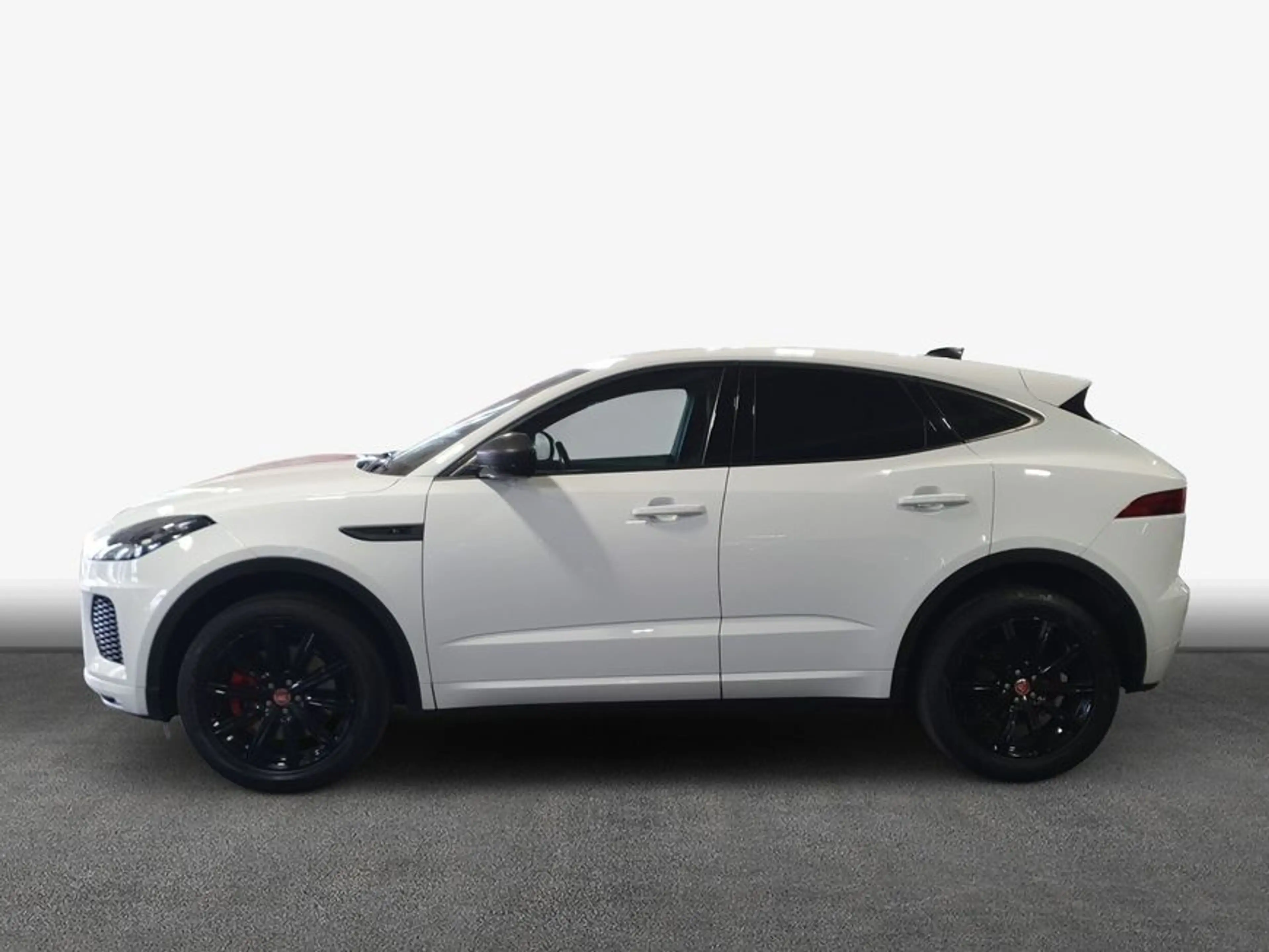 Jaguar E-Pace E-PACE D240 R-Dynamic S AWD — photo 4