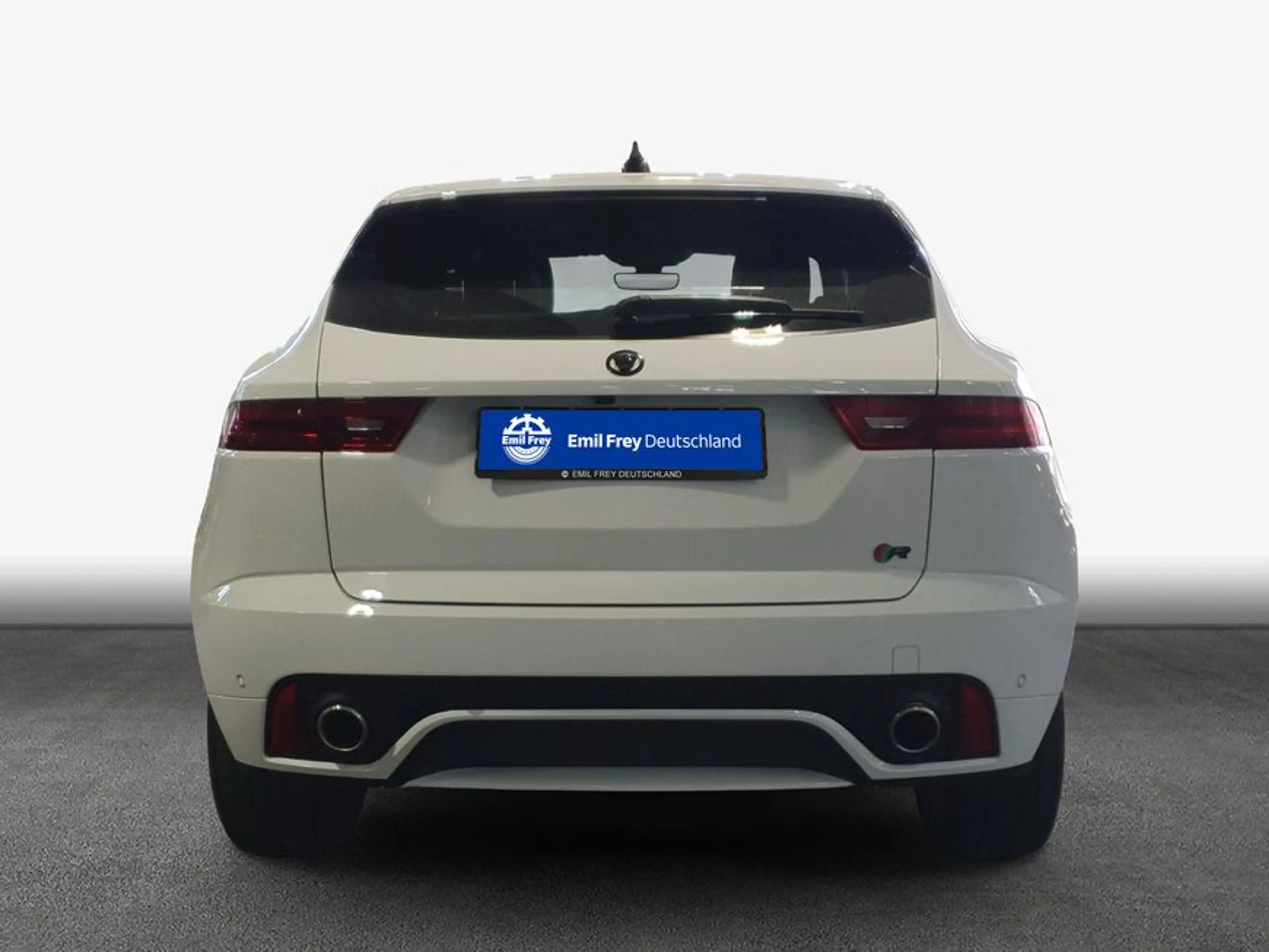Jaguar E-Pace E-PACE D240 R-Dynamic S AWD — photo 5