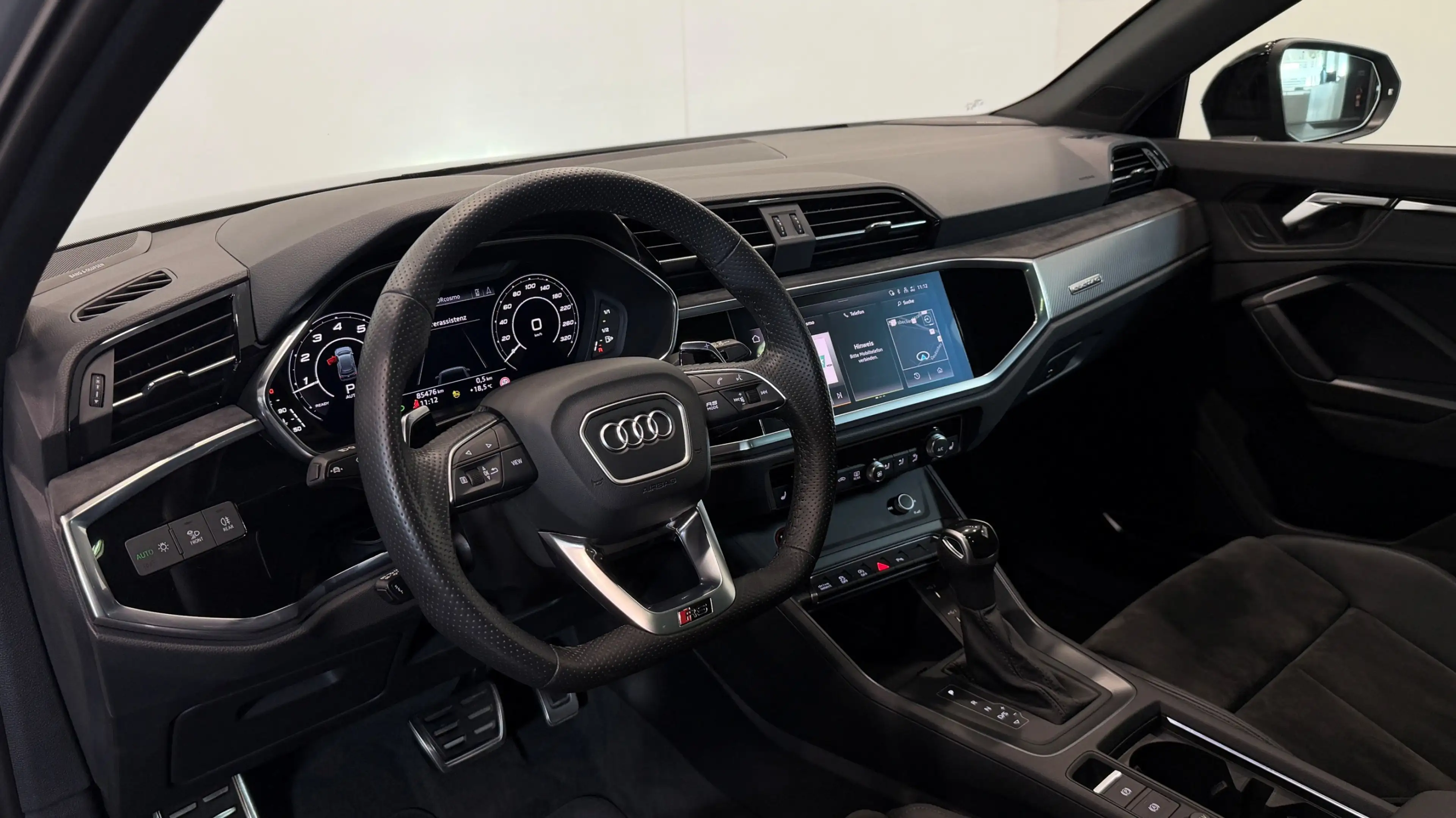 Audi RS Q3 PANO Matrix RS-Abgas B&O Totwinkel ACC Spur — photo 10