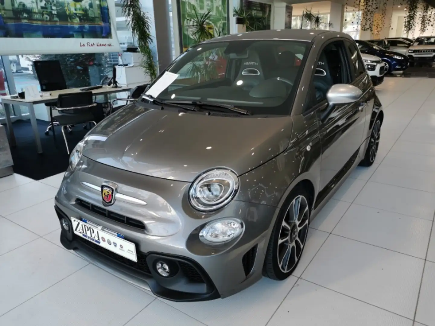 Abarth 595 Turismo 1.4 Turbo T-Jet 165 CV Turismo Szary - 1