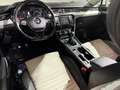 Volkswagen Passat Variant Highline / PANO / LED / ALCANTARA / Weiß - thumbnail 36