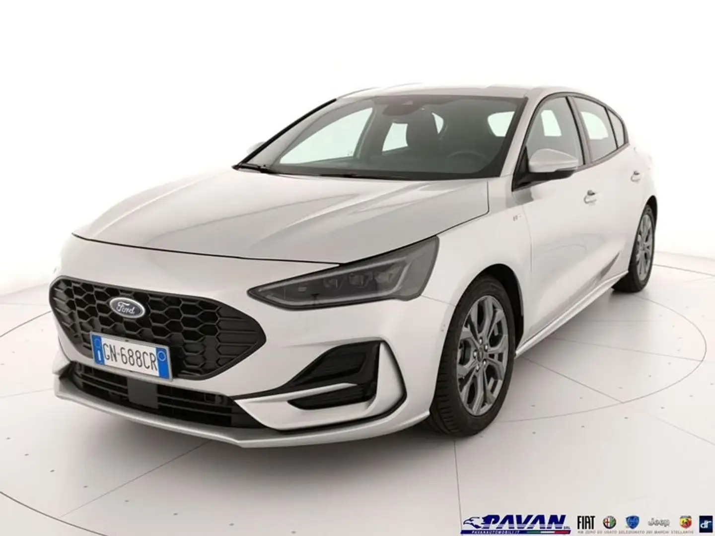 Ford Focus 1.0 EcoBoost Hybrid 125cv ST-Line + MATRIX Led Gris - 1