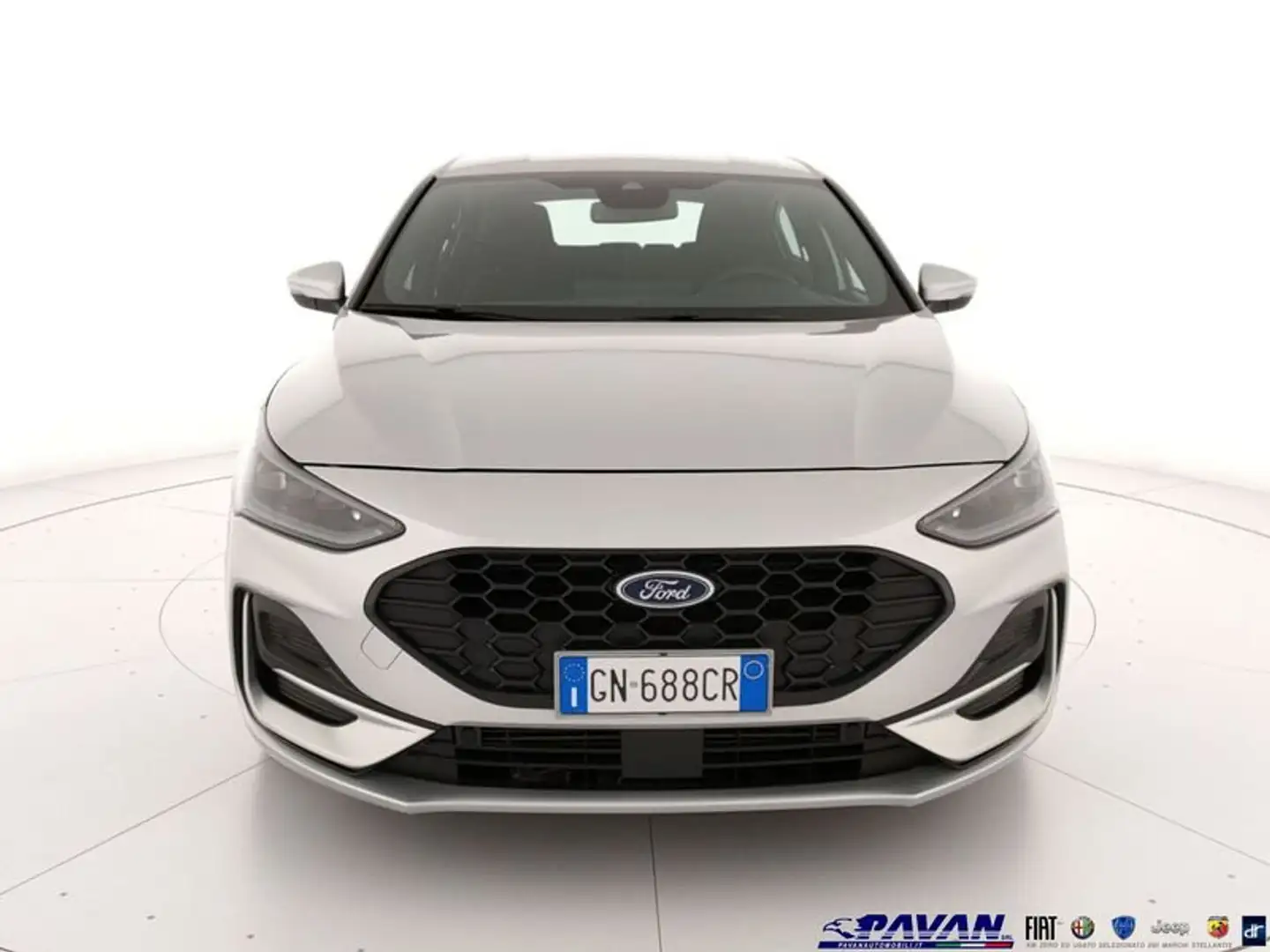 Ford Focus 1.0 EcoBoost Hybrid 125cv ST-Line + MATRIX Led Gris - 2