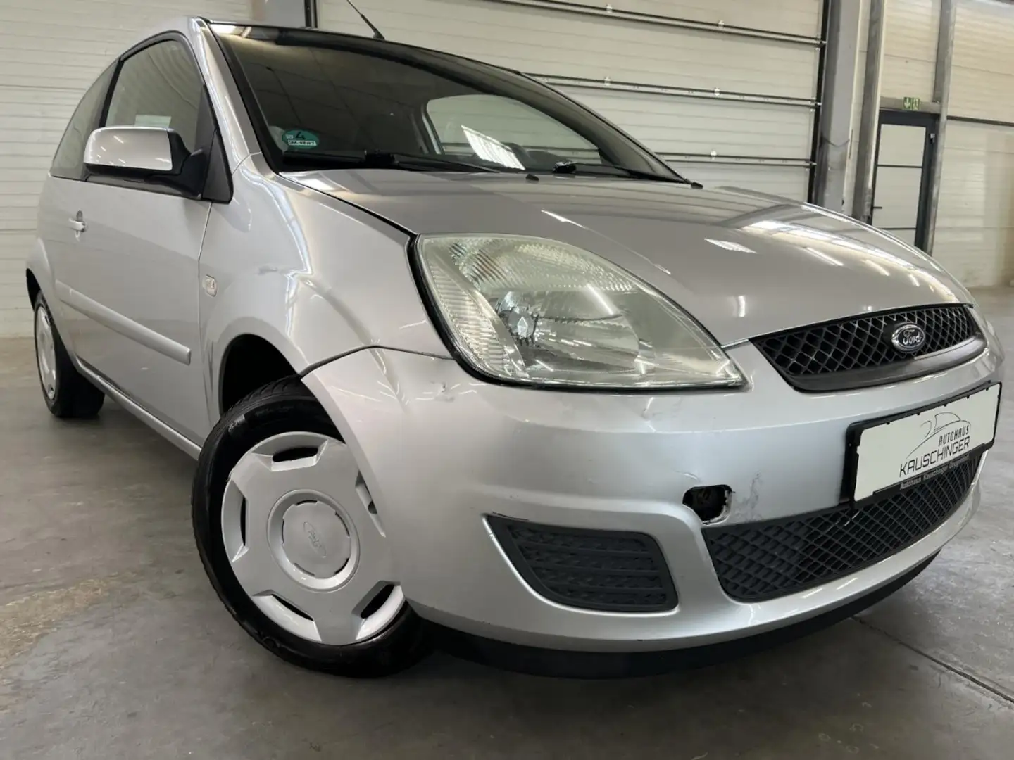 Ford Fiesta Style 1.3 BENZIN KLIMA HU/AU BIS 04.2026 Klima Silber - 2