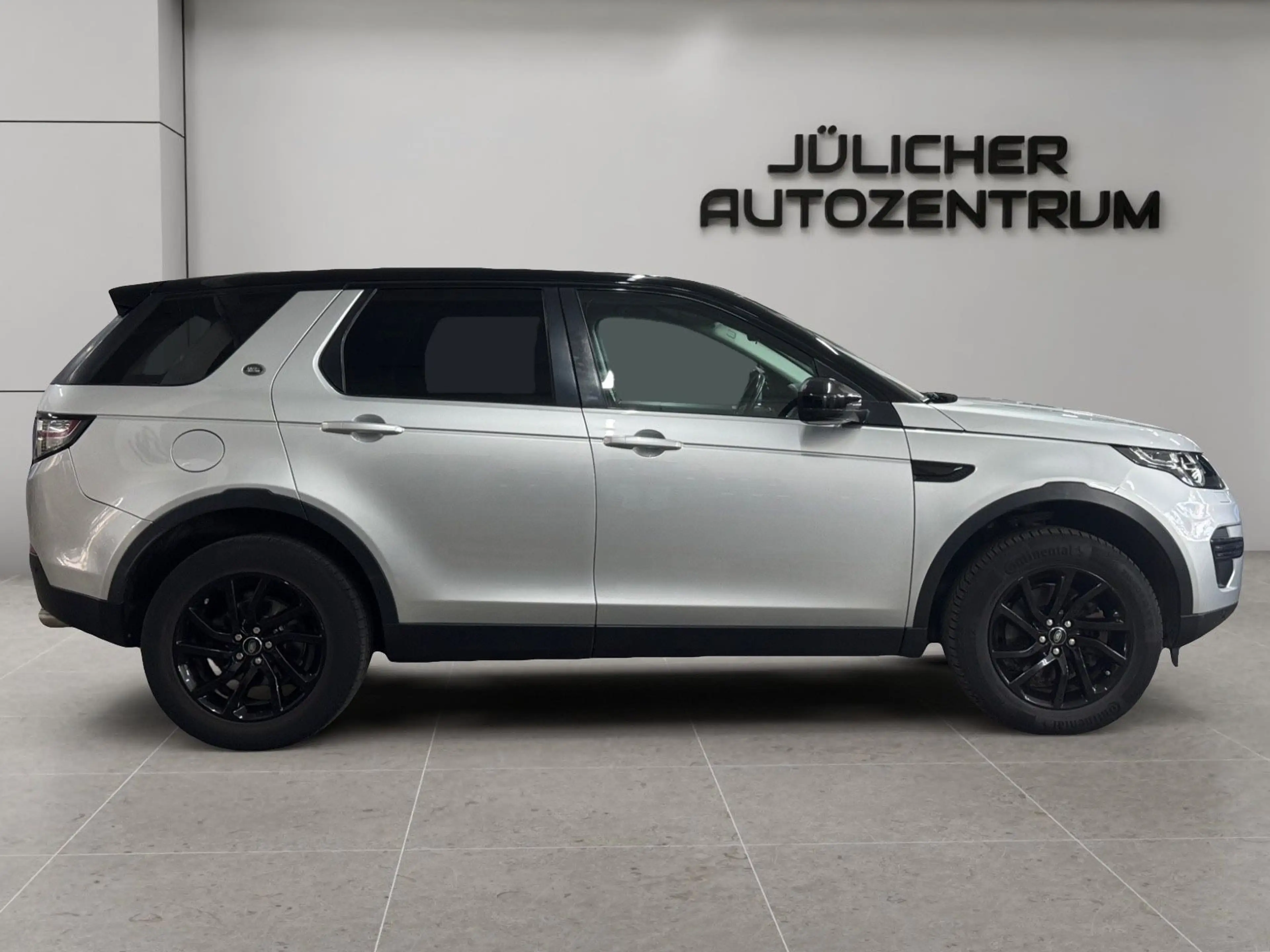Land Rover Discovery Sport Pure, 2.Hand,Inspektion Neu — photo 2