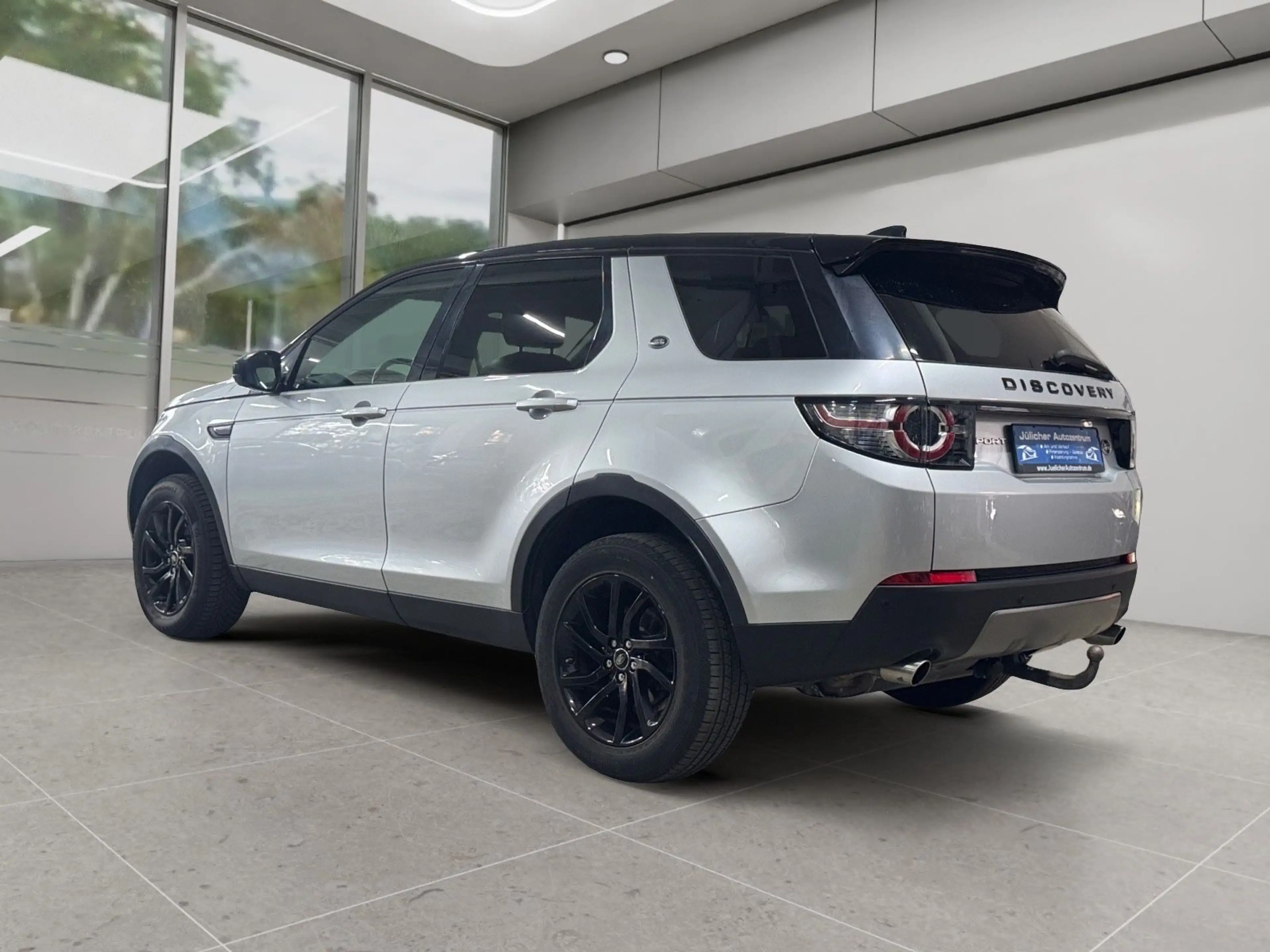 Land Rover Discovery Sport Pure, 2.Hand,Inspektion Neu — photo 6