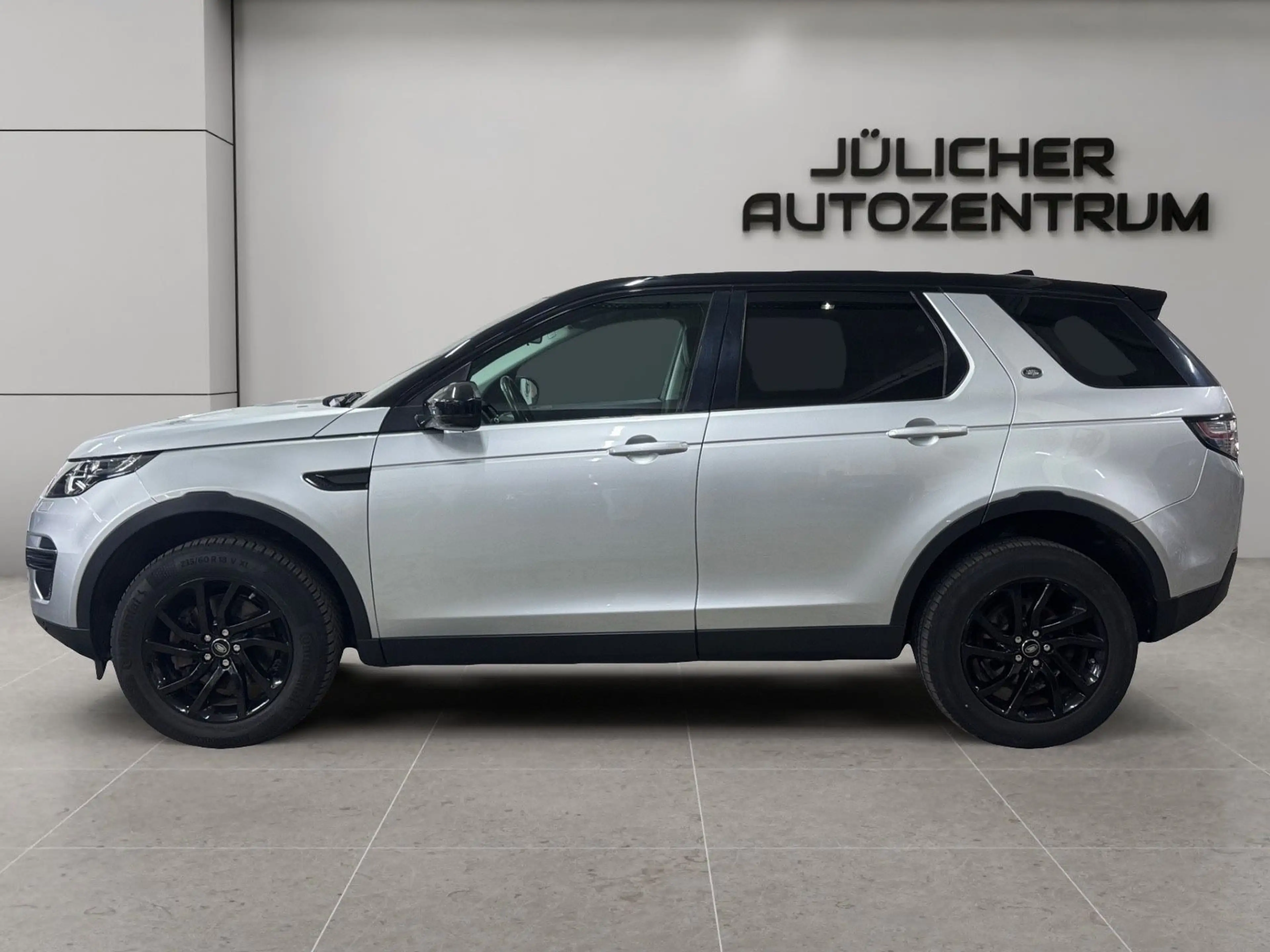 Land Rover Discovery Sport Pure, 2.Hand,Inspektion Neu — photo 5
