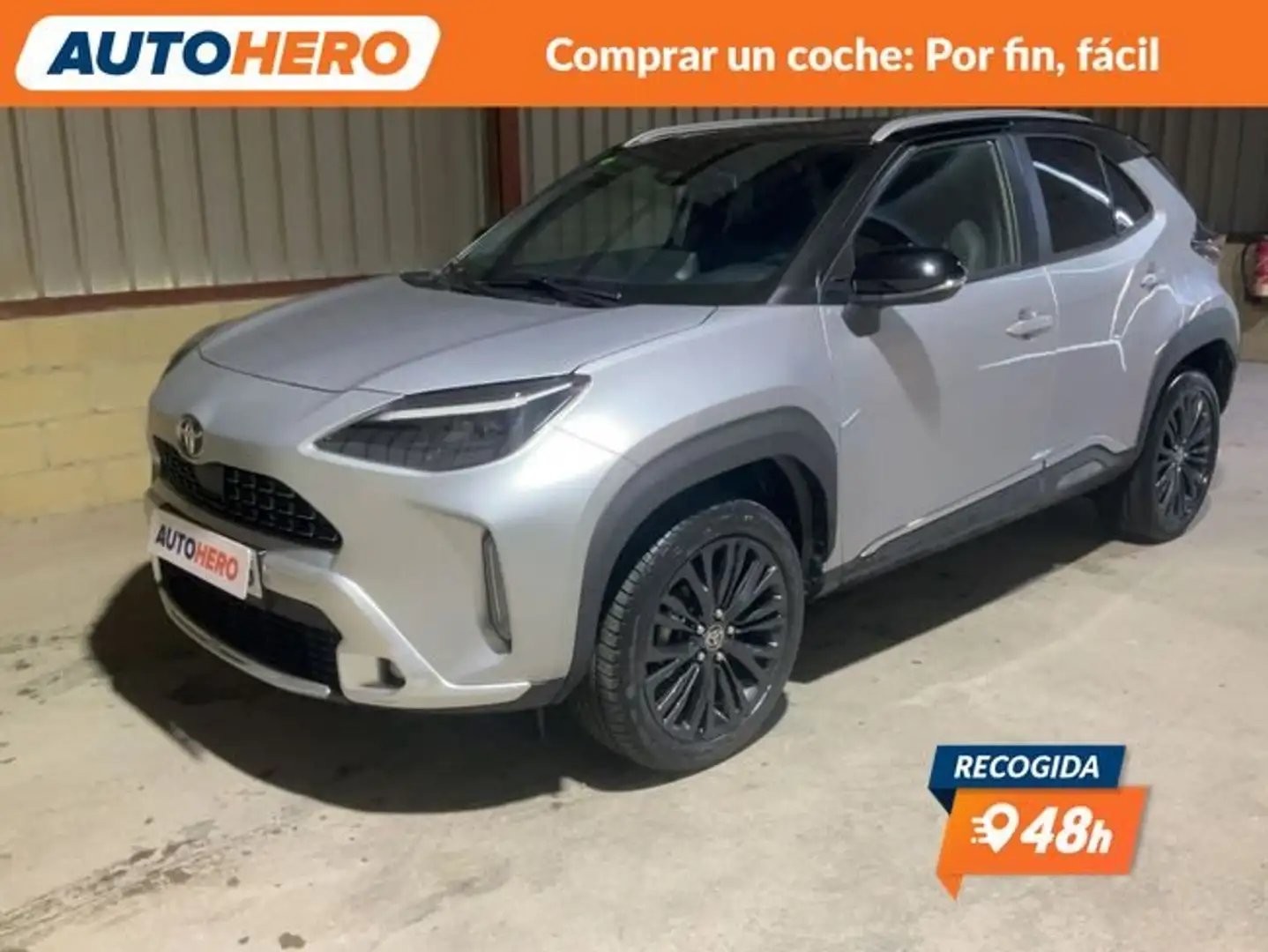 Toyota Yaris Cross 1.5 Hybrid AWD-i Adventure Gris - 1