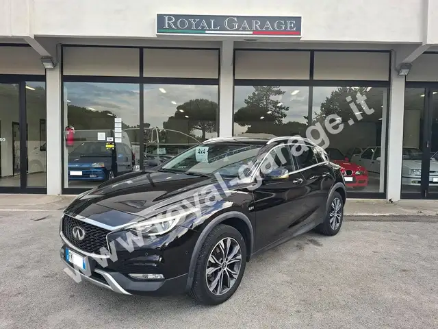 Infiniti QX30 2.2d Premium AWD DCT