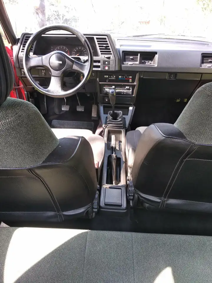 Nissan Sunny SLX, foto 9