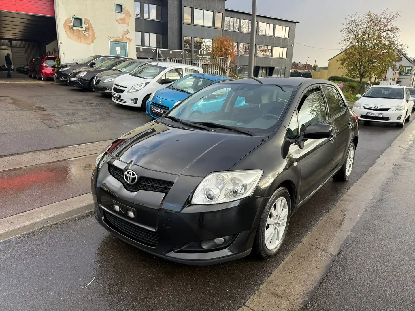 Toyota Auris Auris 1.4 D-4D Linea Luna - 1