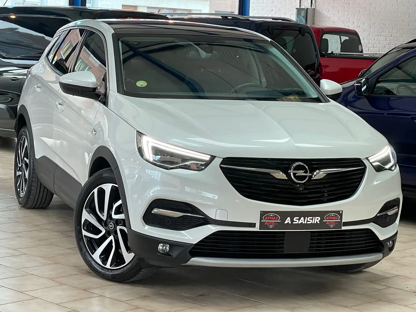 Opel Grandland X 1.6 CDTI * BOÎTE AUTOMATIQUE * APPEL CARPLAY White - 1