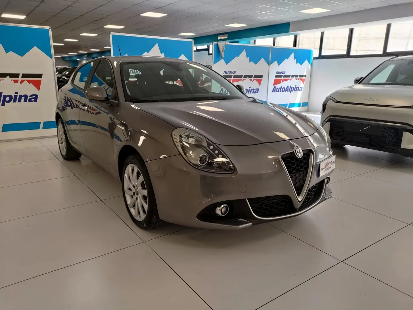 Alfa Romeo Giulietta 1.6 jtdm Super 120cv tct my19 Grey - 1