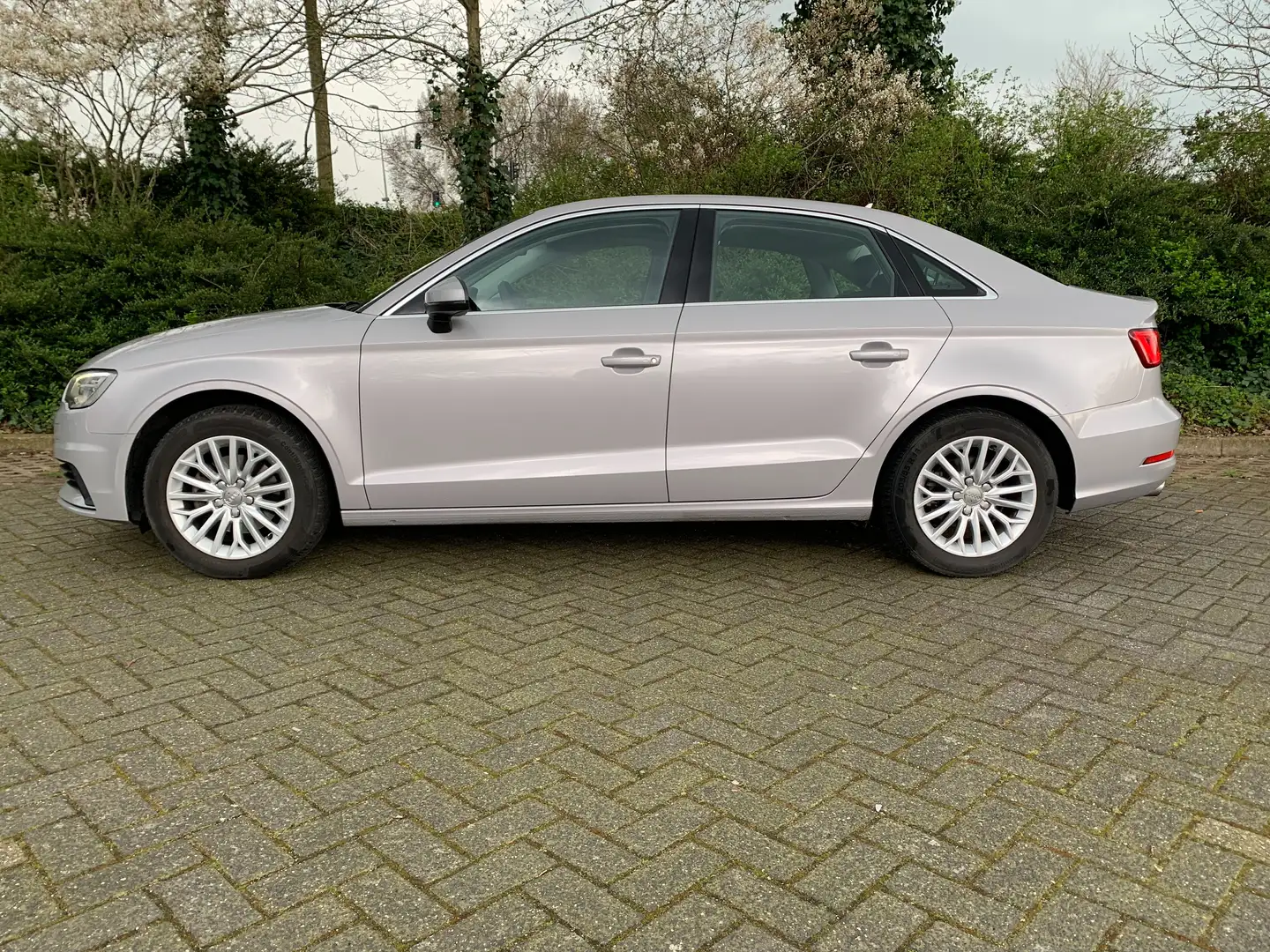 Audi A3 Audi A3 Limousine 1.4 TFSI automaat Zilver - 2