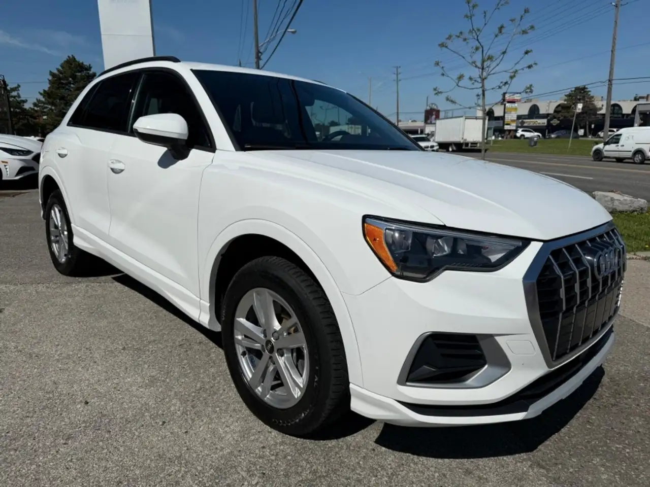 Audi Q3 снимка Audi Q3