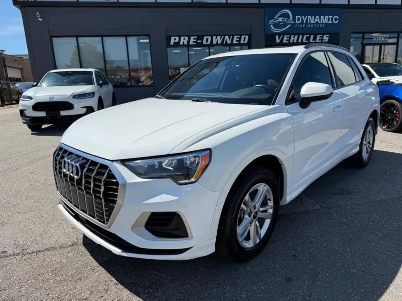 Audi Q3 снимка Audi Q3