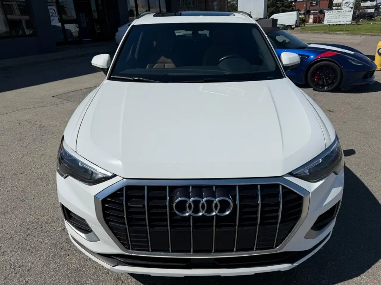 Audi Q3 снимка Audi Q3