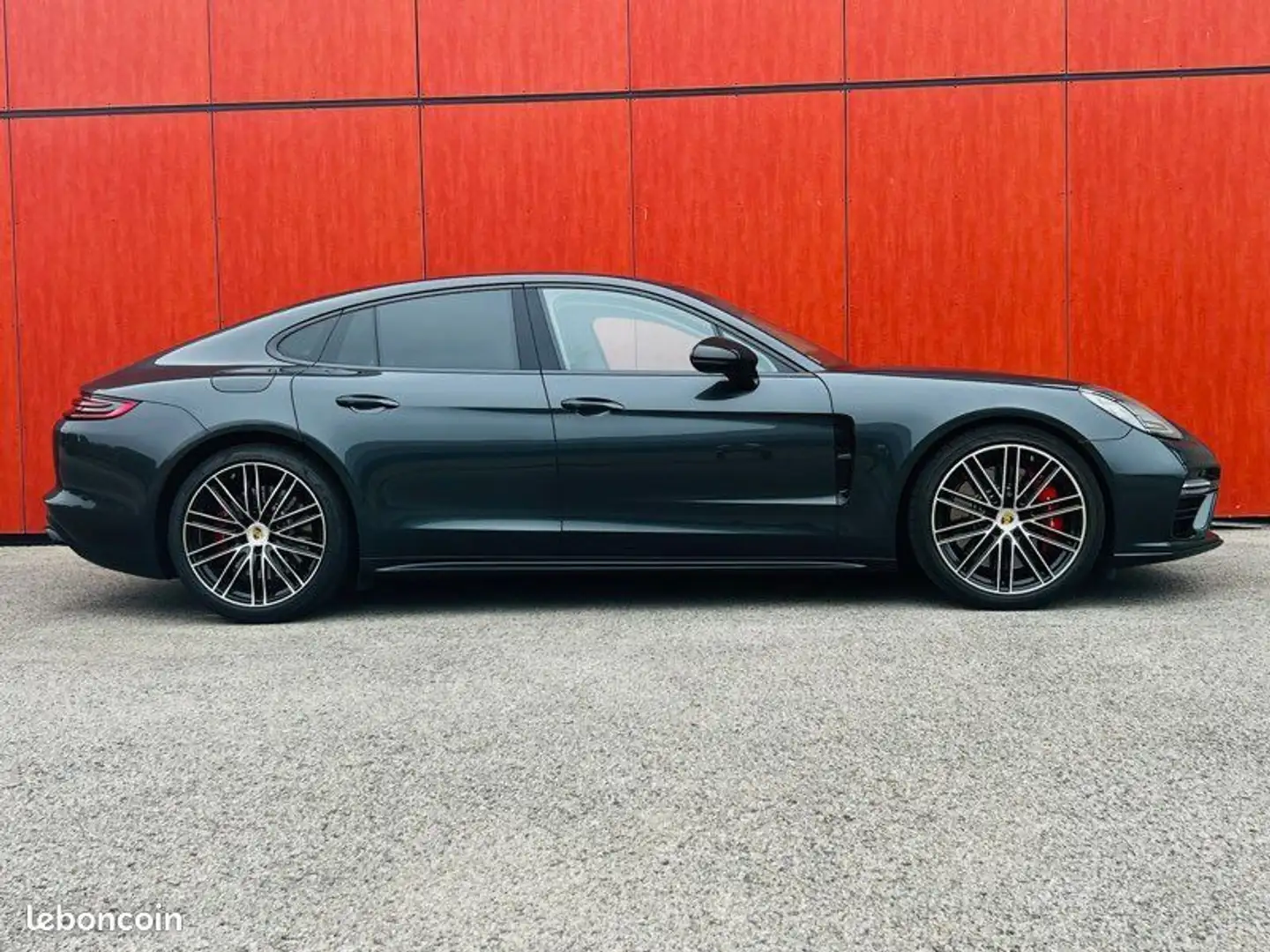 Porsche Panamera II Turbo 4.0 V8 550ch Executive Gris - 2