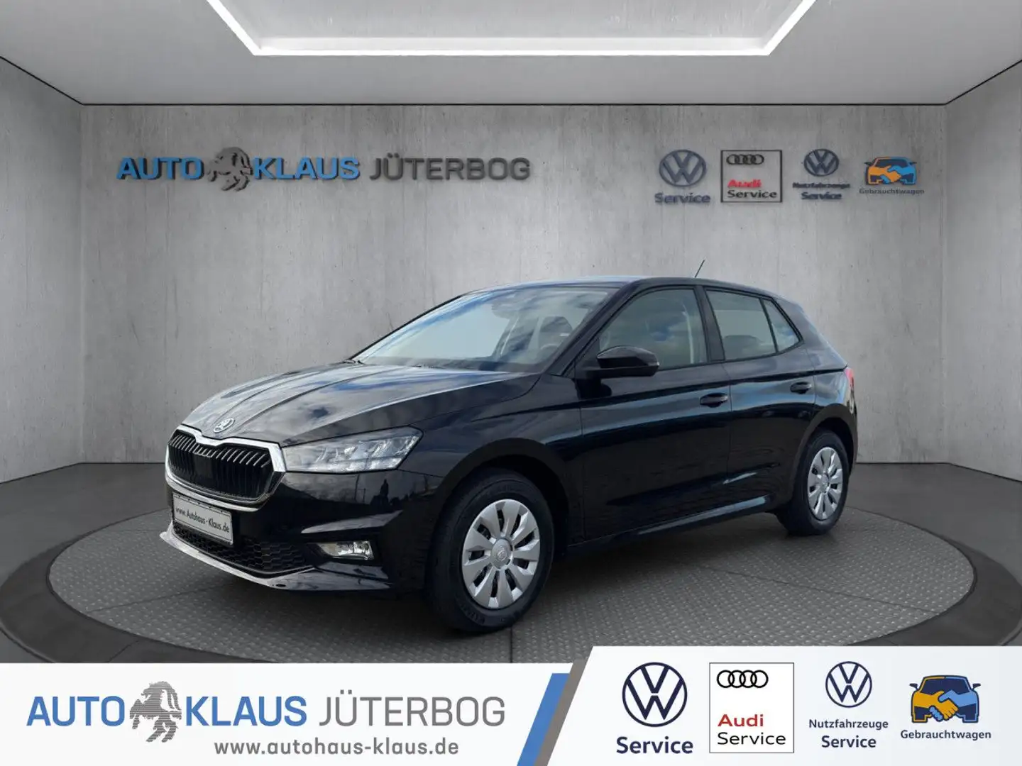 Skoda Fabia Selection 1.0 MPI LED+PDC+Sitzh. Schwarz - 1