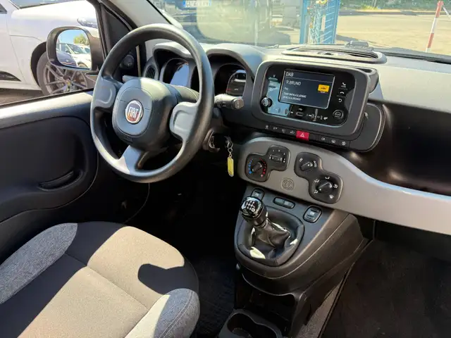 Fiat Panda view 8