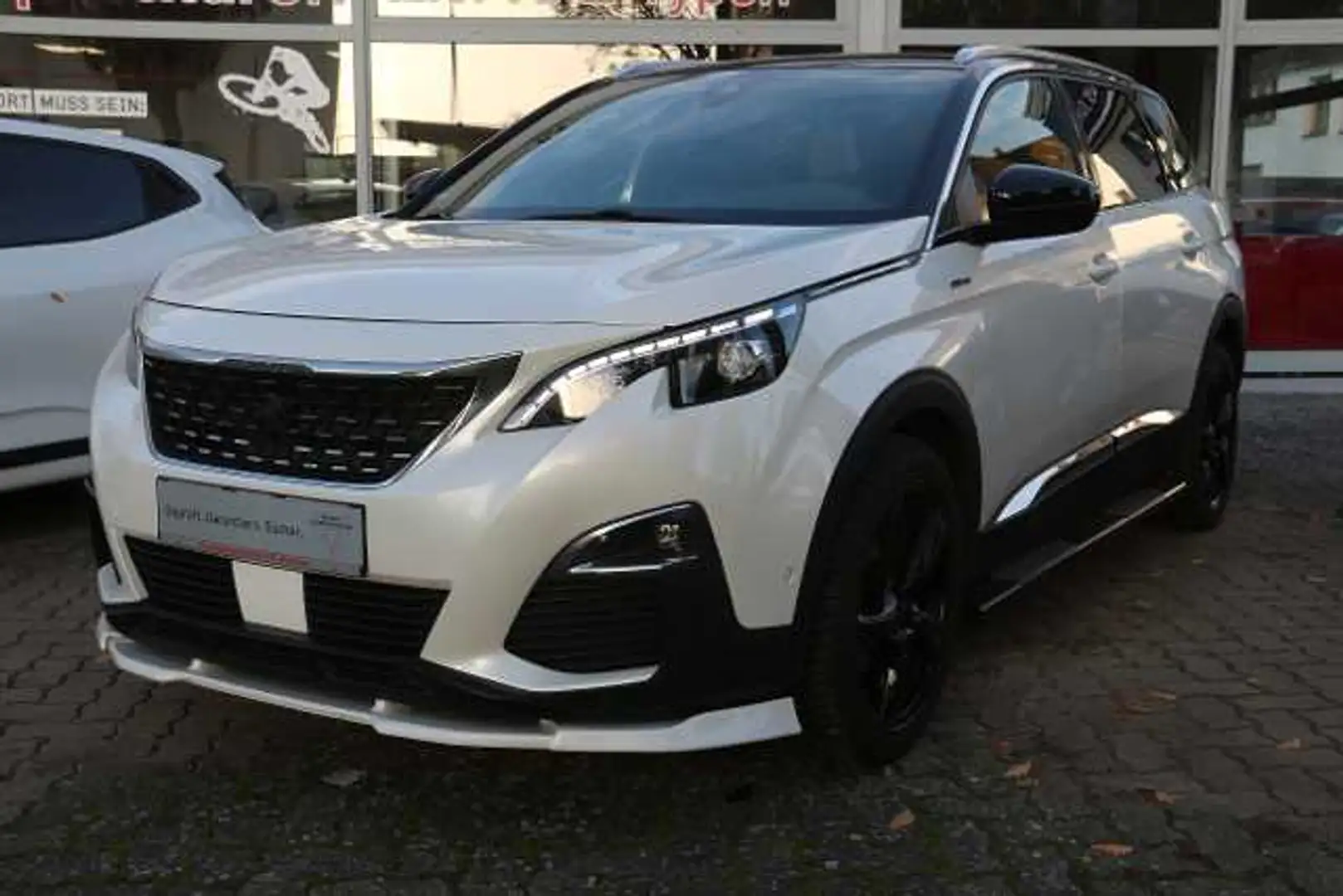 Peugeot 5008 1.6 GT Line **TOP ZUSTAND** Weiß - 2