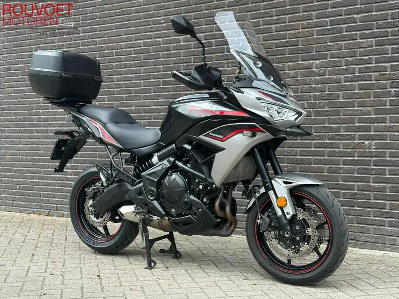 Kawasaki VERSYS 650 - foto 3