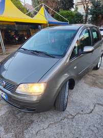 Idea 1.4 16v Black Energy s