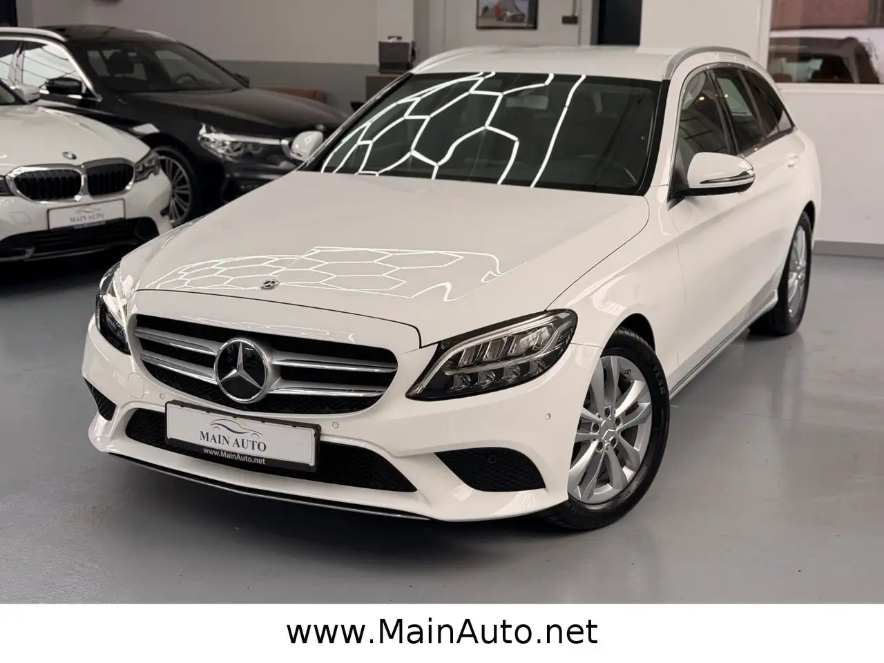 Mercedes-Benz C 180 9G-Tronic FACELIFT/DigTacho/CAM/LED/CarPly — photo 1 of 27