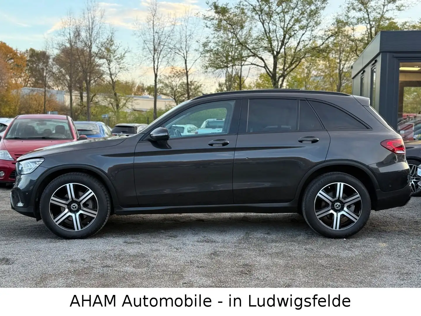 Mercedes-Benz GLC 220 d 4Matic|PANO|VIRTUAL|NIGHT|AMBIENTE|KAM Gris - 2
