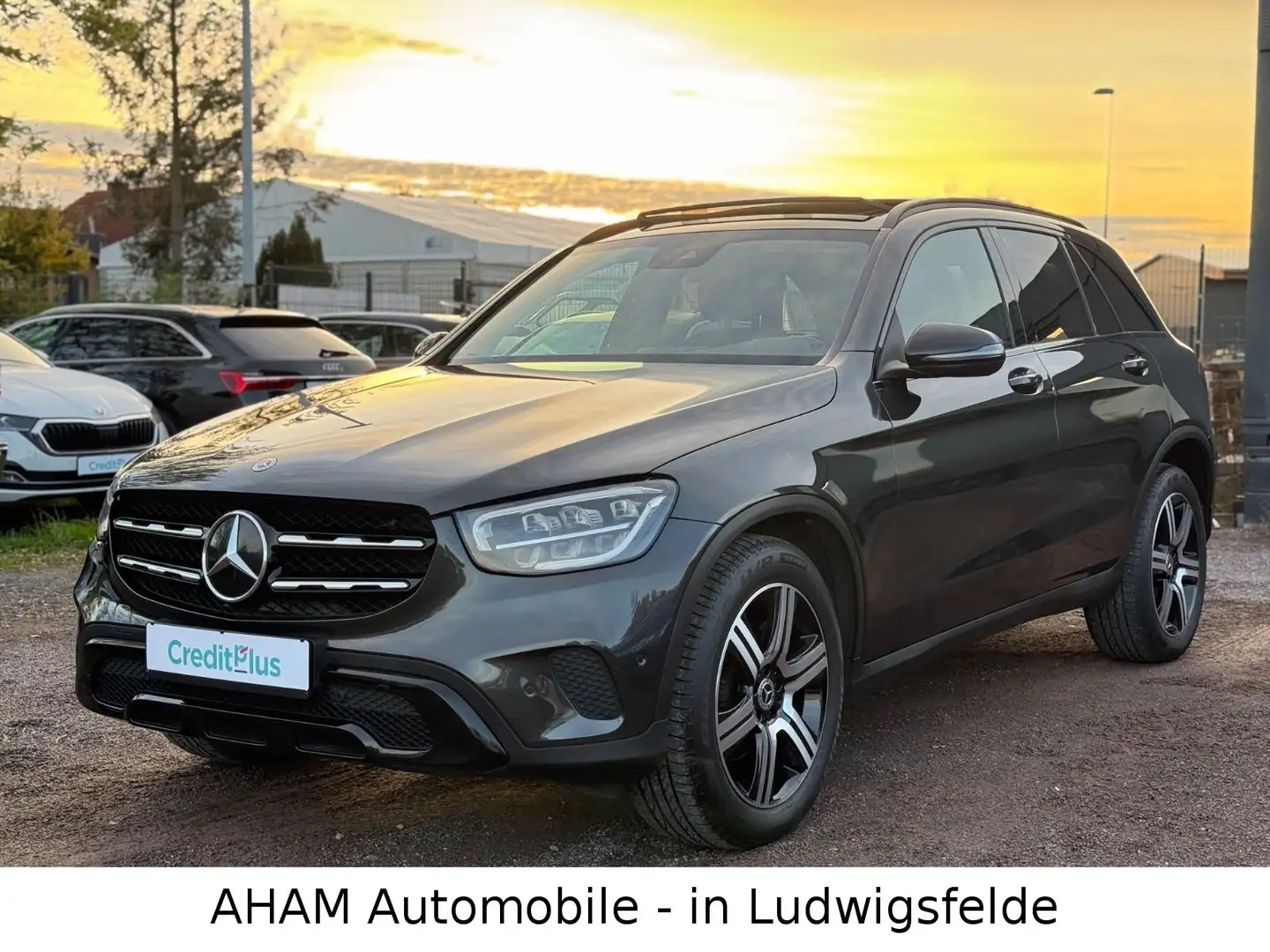 Mercedes-Benz GLC 220 d 4Matic|PANO|VIRTUAL|NIGHT|AMBIENTE|KAM Gris - 1