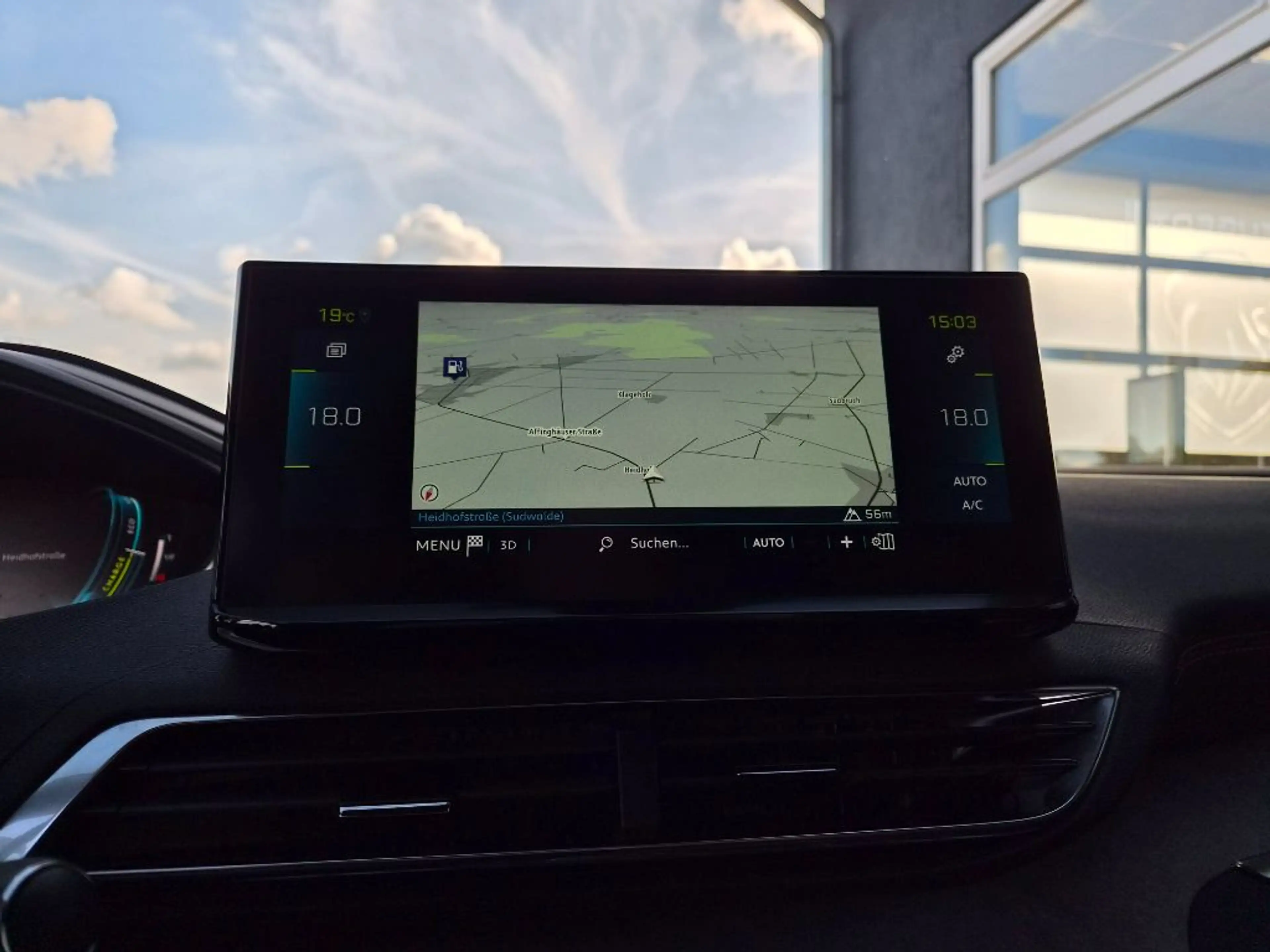 Peugeot 3008 Hybrid 225 e-EAT8 GT KAMERA+NAVI+LED+ACC+KEYLESS — photo 14