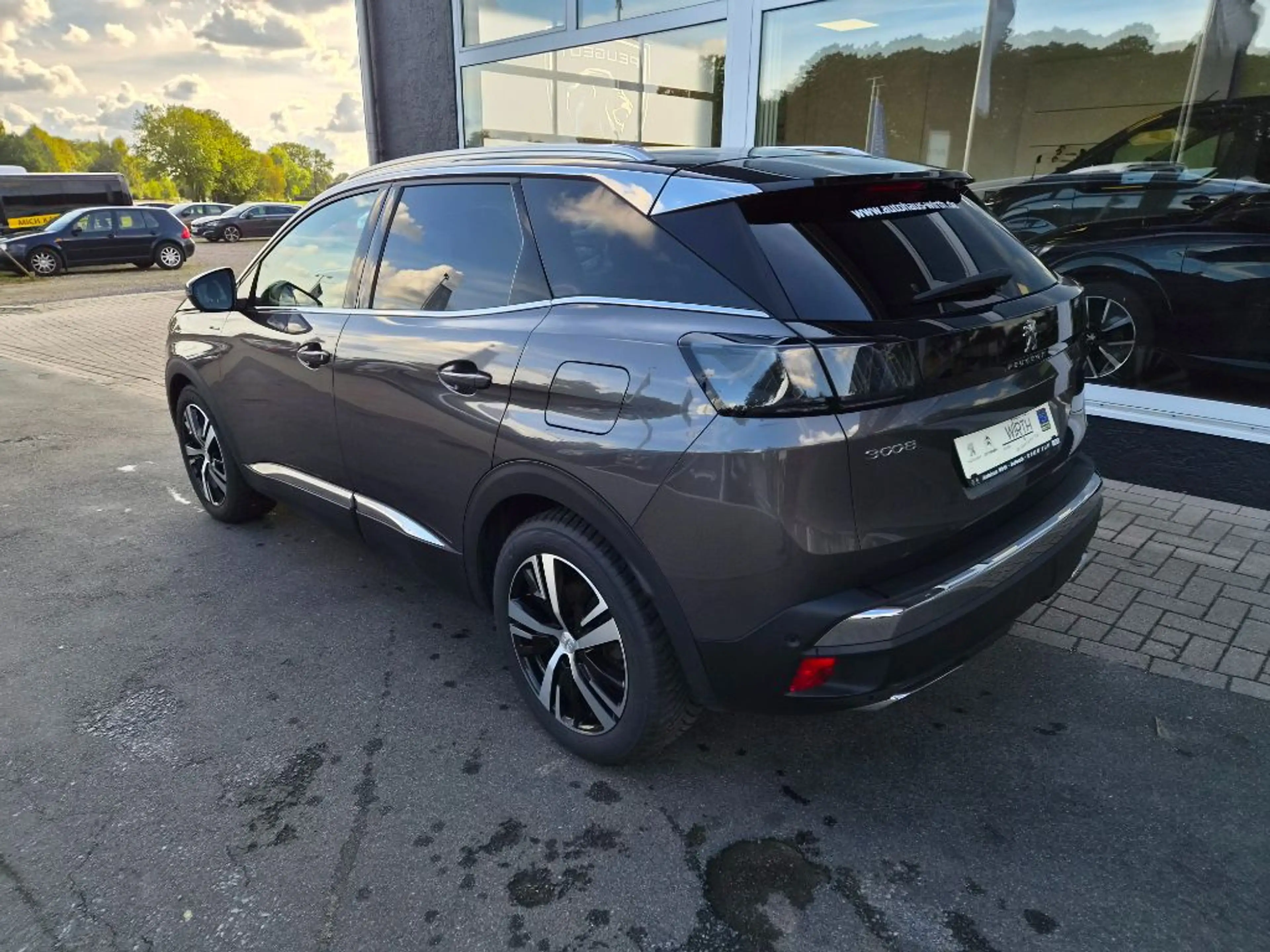 Peugeot 3008 Hybrid 225 e-EAT8 GT KAMERA+NAVI+LED+ACC+KEYLESS — photo 5