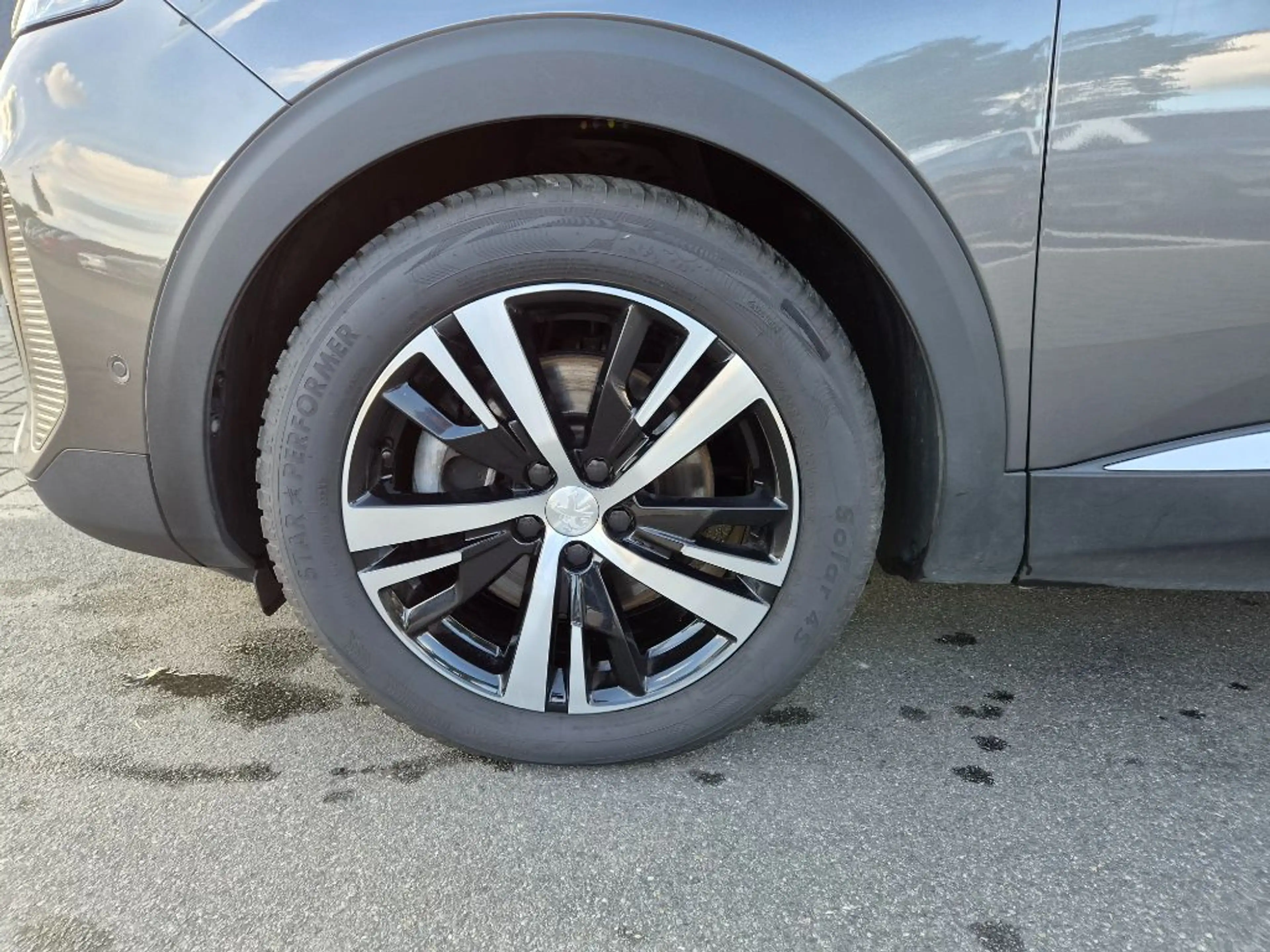 Peugeot 3008 Hybrid 225 e-EAT8 GT KAMERA+NAVI+LED+ACC+KEYLESS — photo 8