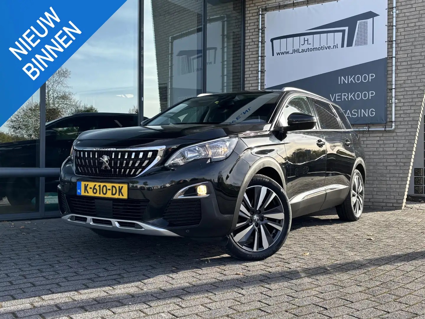 Peugeot 5008 1.2 PureTech*NAVI*CAM*HAAK*CRUISE*ECC*CARPLAY*7PER Noir - 1