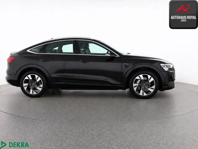 Audi E-Tron view 6