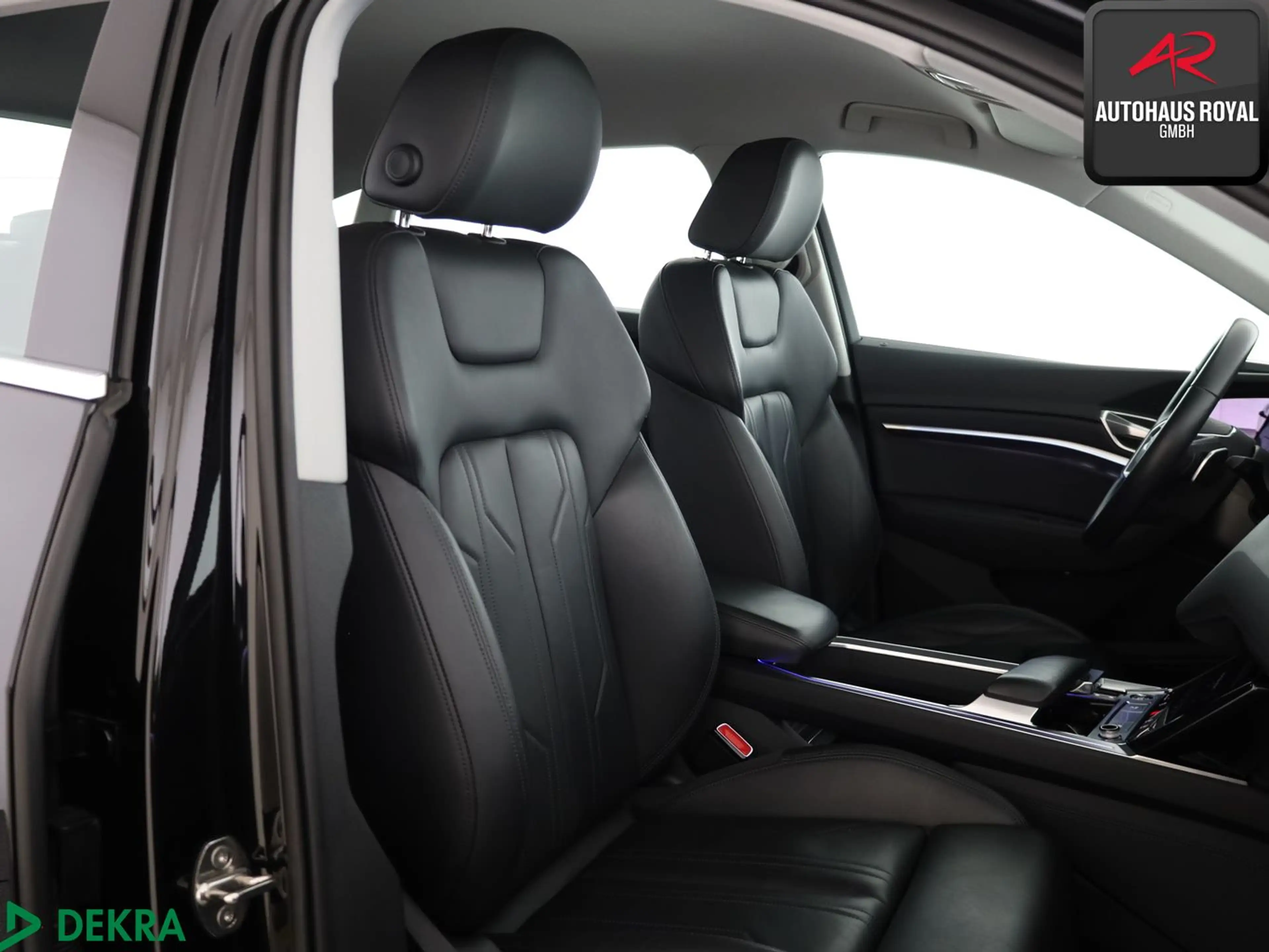 Audi e-tron Sportback 55 qu NACHTSICHT,MATRIX,KEYLESS — photo 11