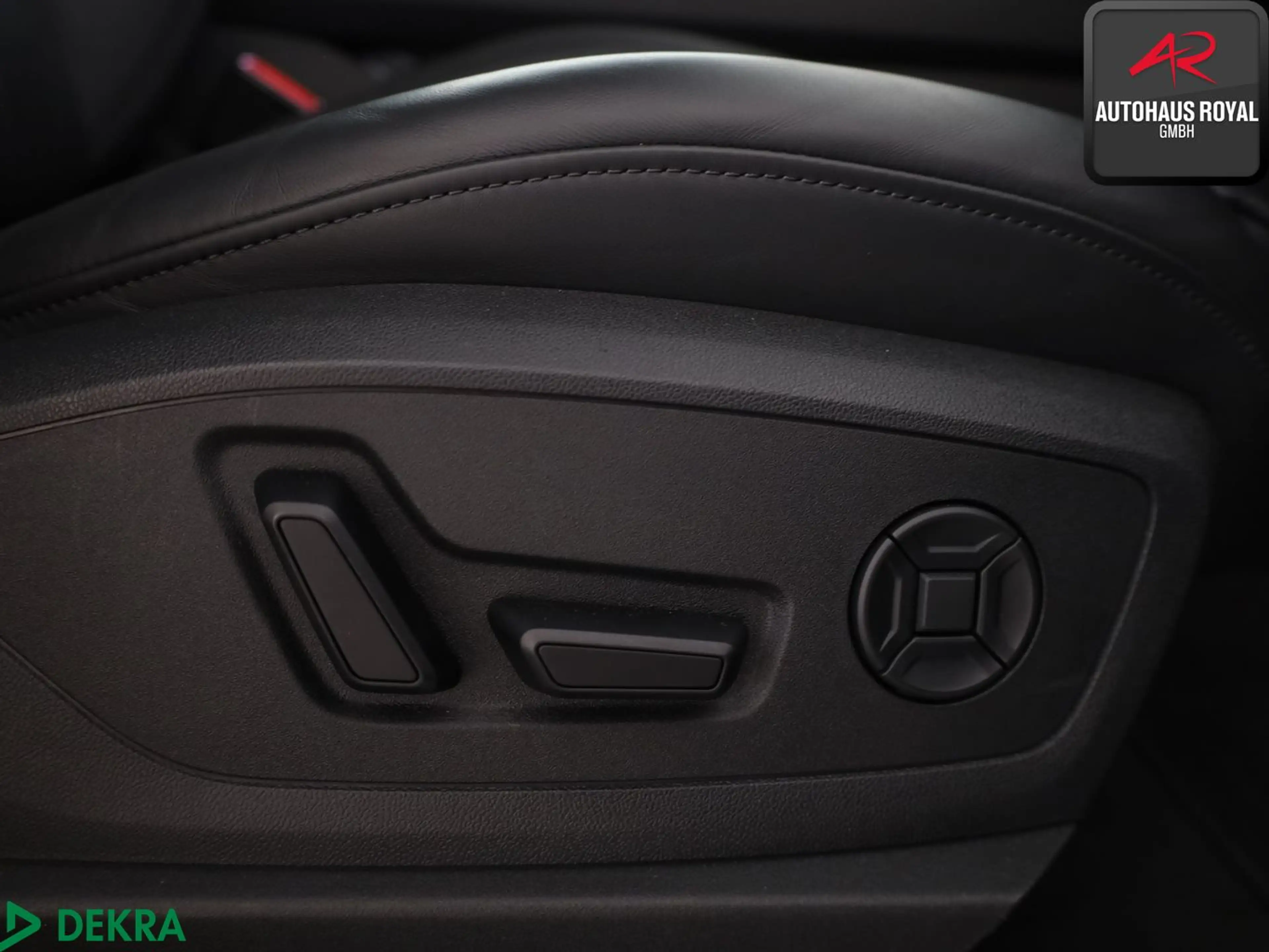 Audi e-tron Sportback 55 qu NACHTSICHT,MATRIX,KEYLESS — photo 12