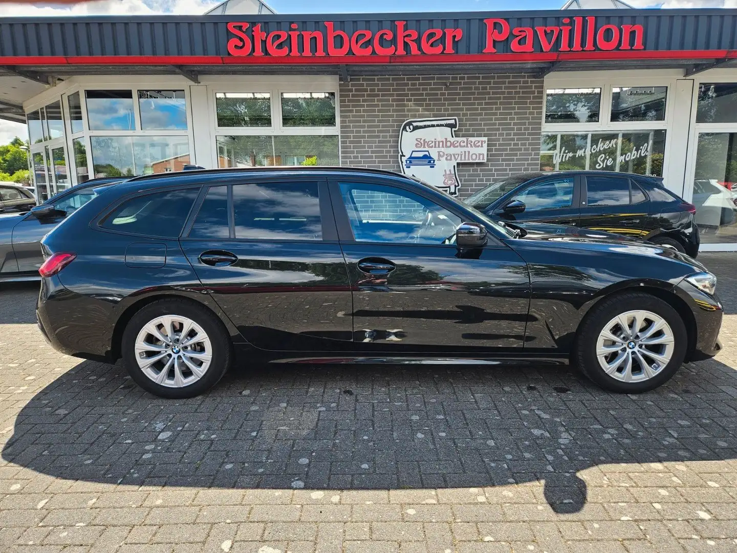 BMW 330 Touring 330 i xDrive Advantage LED SHZ LEDER Nero - 2