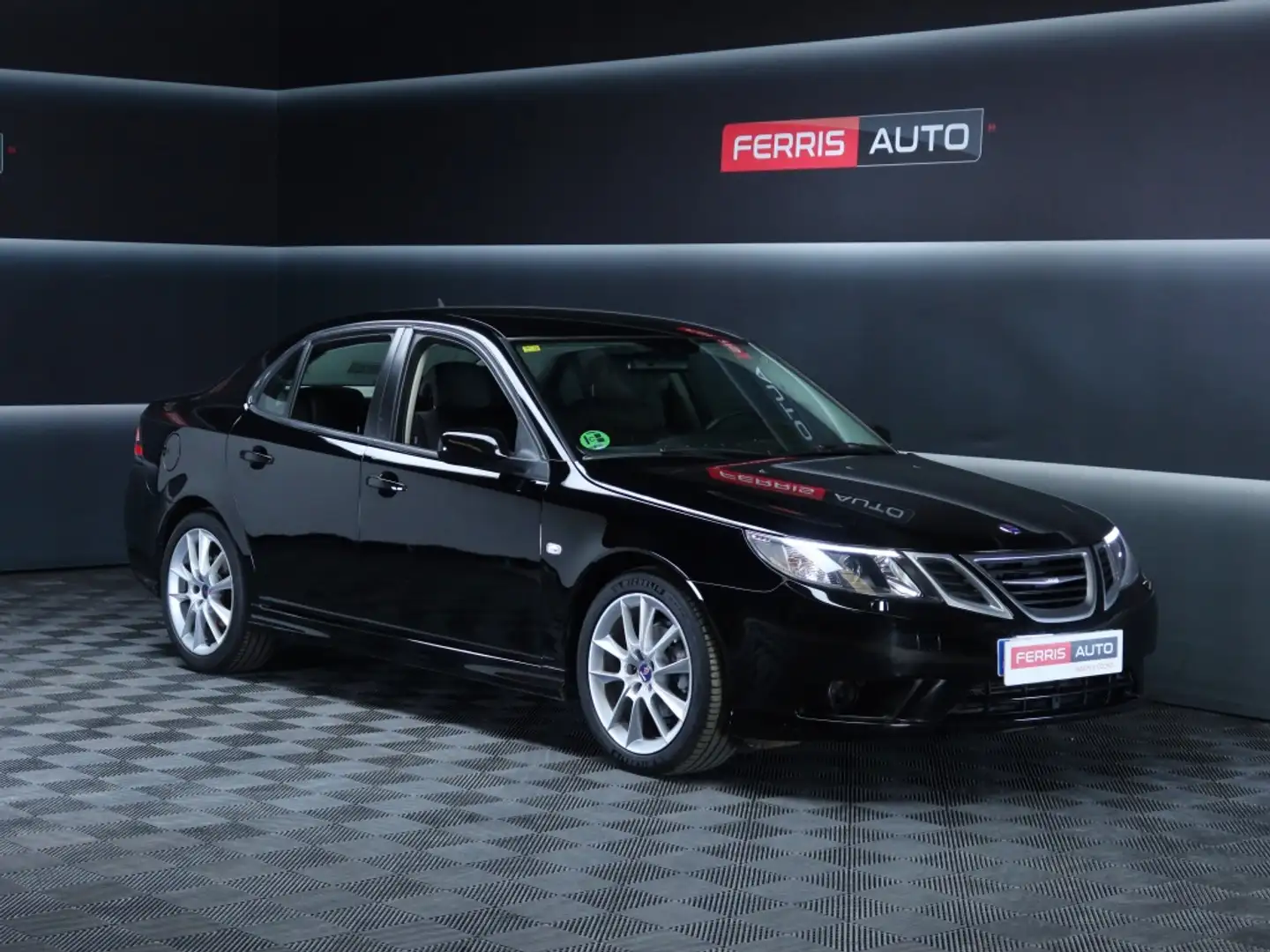 Saab 9-3 1.8t Vector Černá - 1
