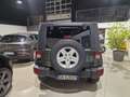 Jeep Wrangler Unlimited 2.8 CRD DPF Rubicon Verde - thumbnail 4