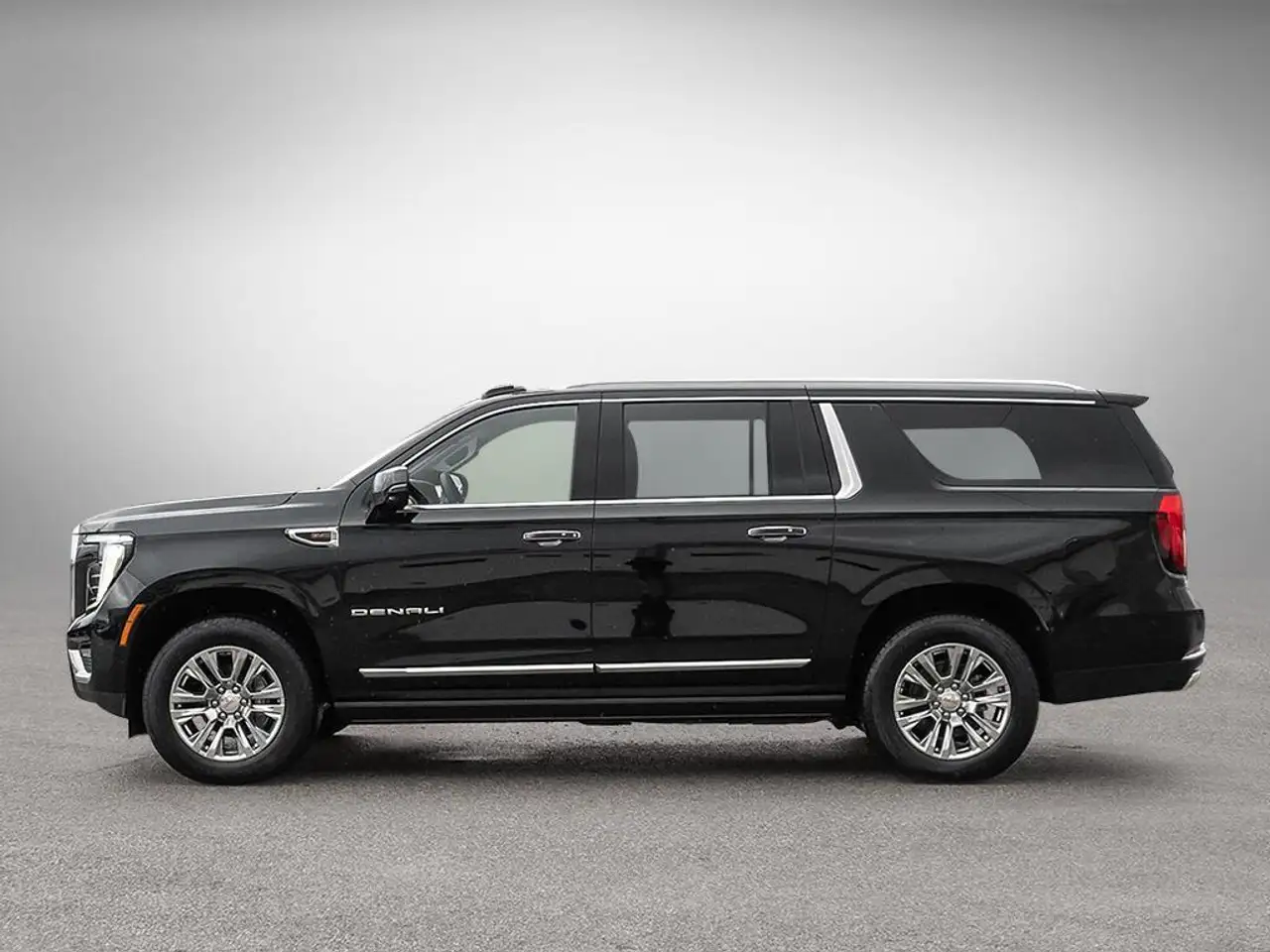 GMC Yukon снимка GMC Yukon