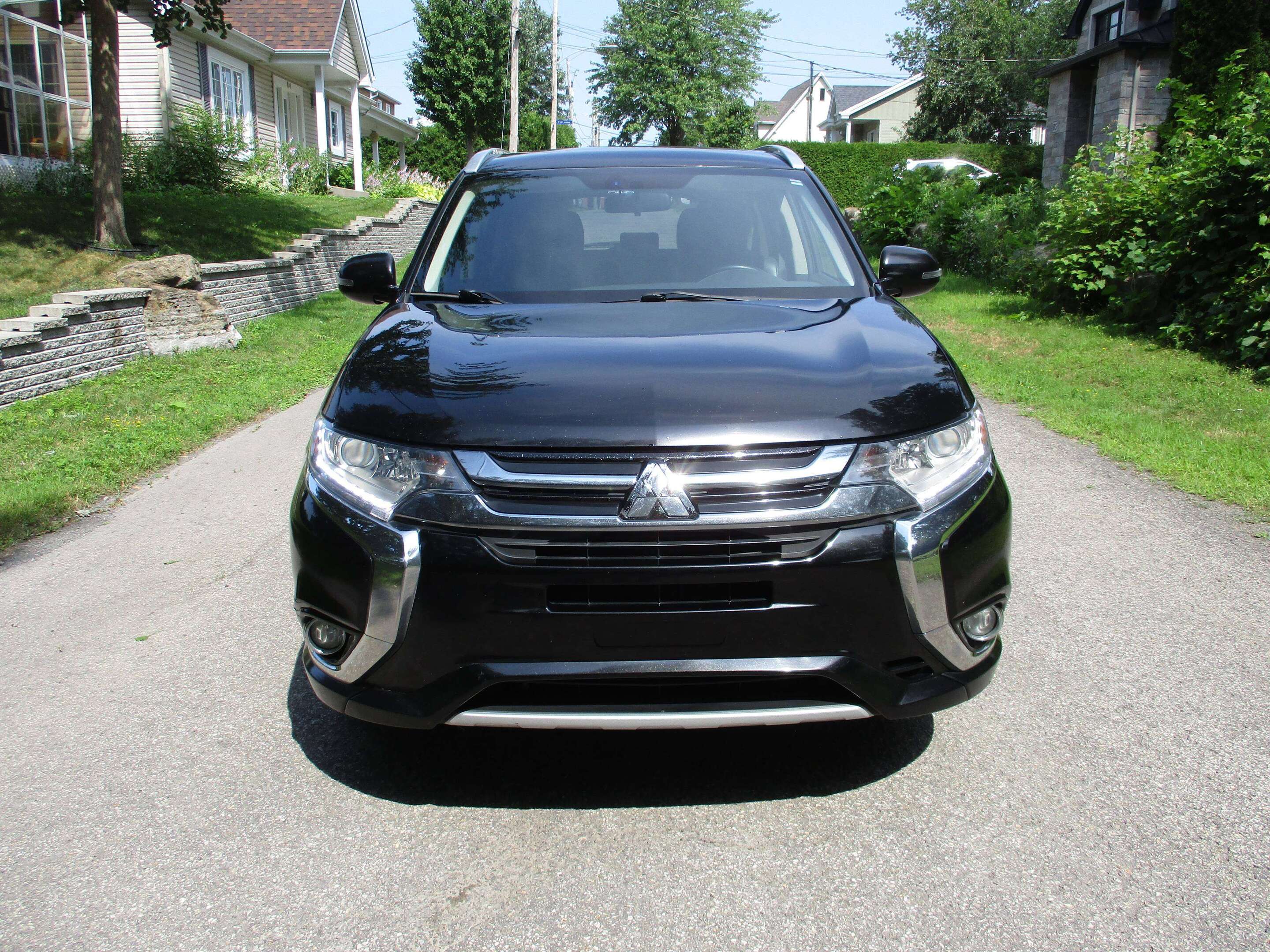2018 Mitsubishi Outlander SE — снимка 1