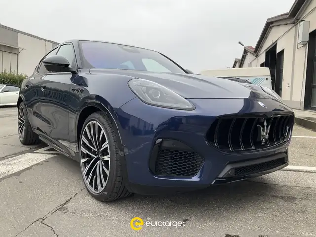 Maserati Grecale MHEV 330 CV AWD Modena