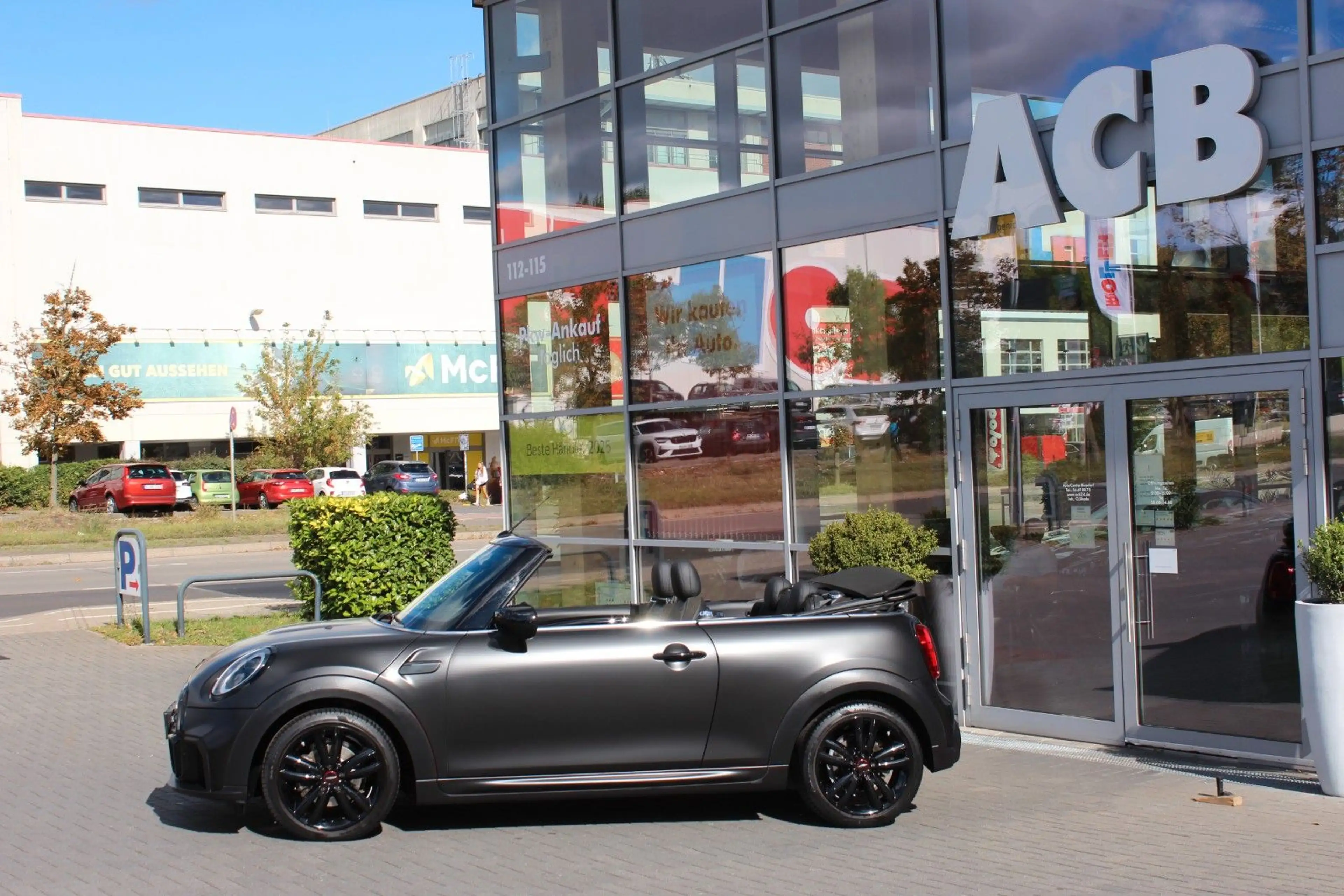 MINI Cooper Cabrio John Cooper Works Trim Leder LED — photo 3