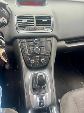 Opel Meriva view 3