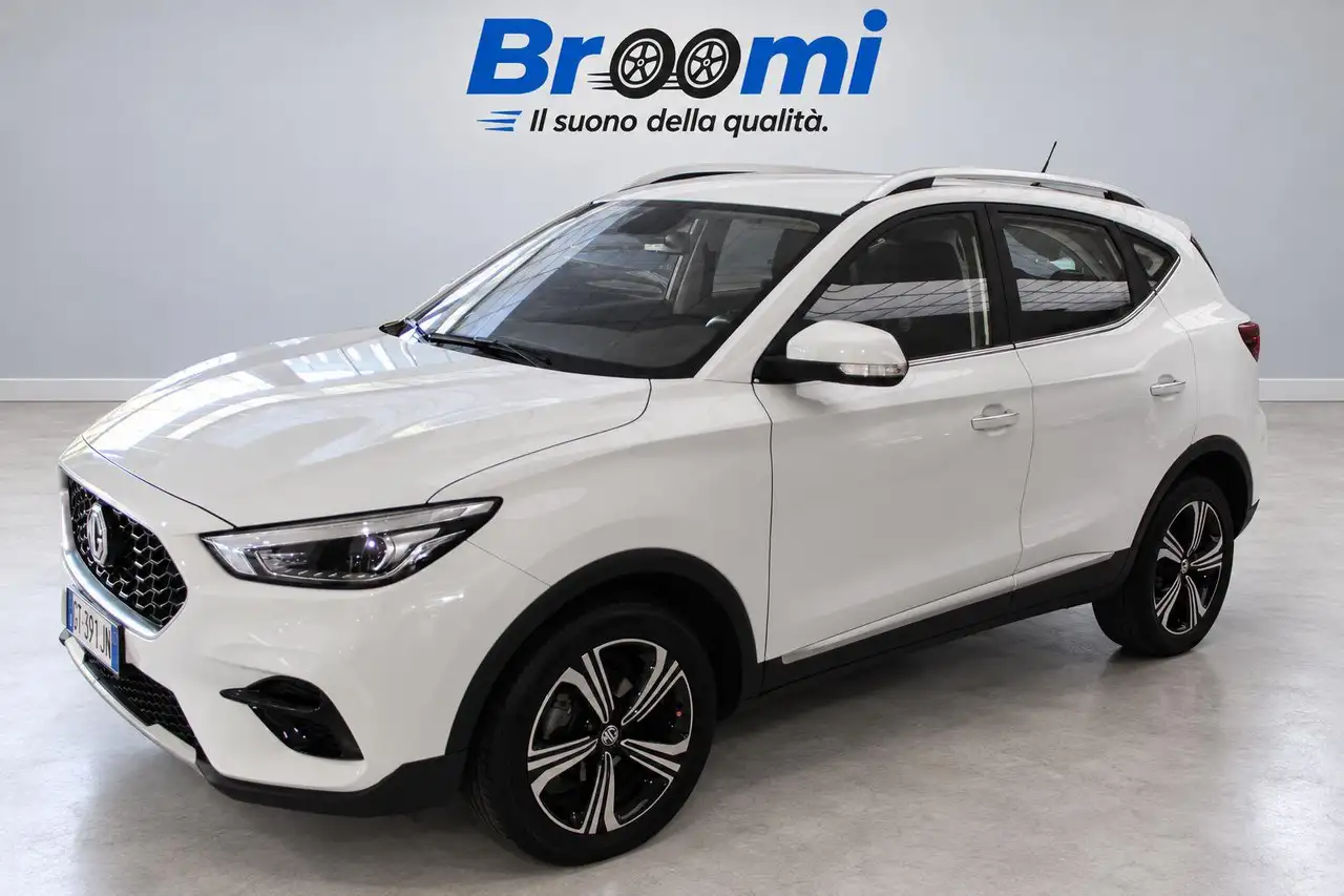 MG ZS