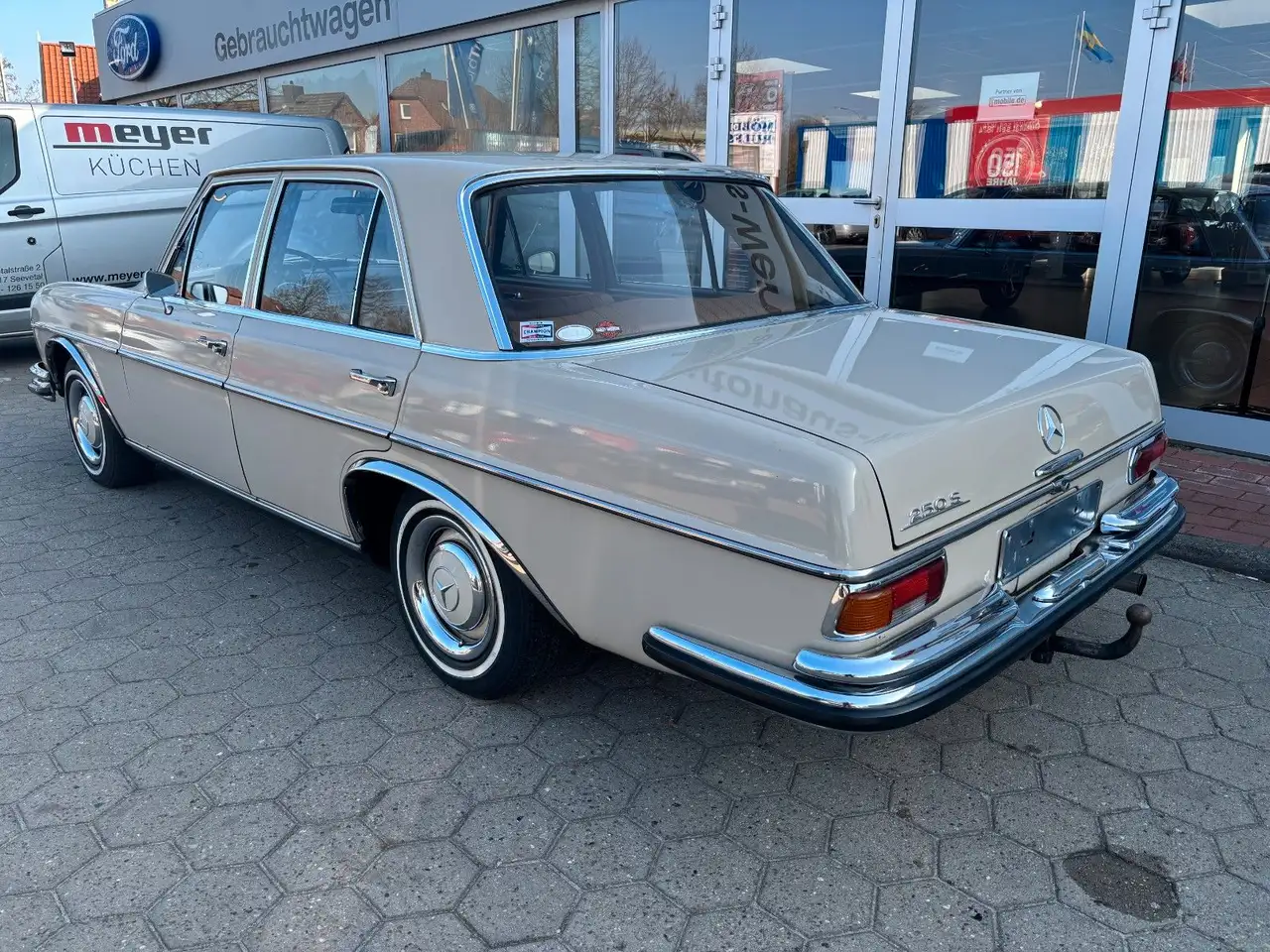 Mercedes-Benz 250 S (108) *3.HAND*AHK*LEDER*HU NEU*, foto 7