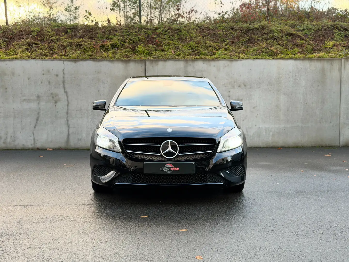 Mercedes-Benz A 180 Auto ✅ Etat neuf ✅ Aucun frais ✅ Sport Noir - 2