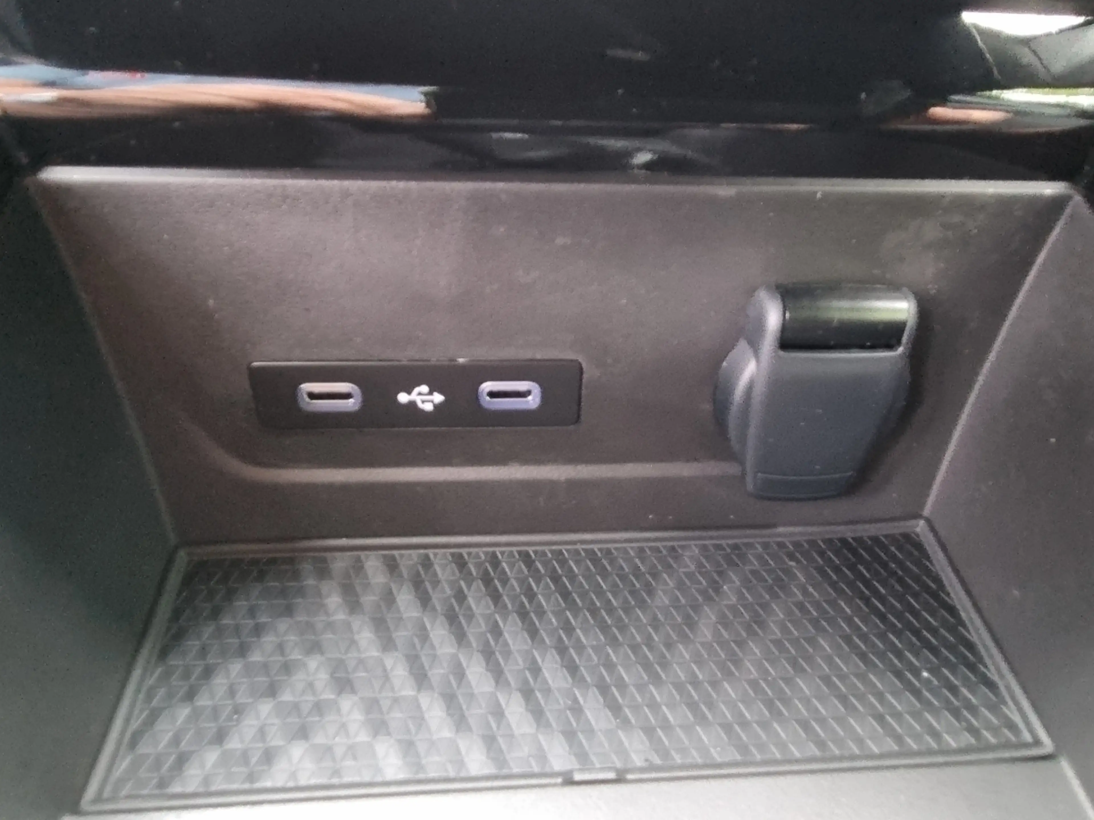 Renault Espace Esprit Alpine Full Hybrid E-Tech 200 — photo 14