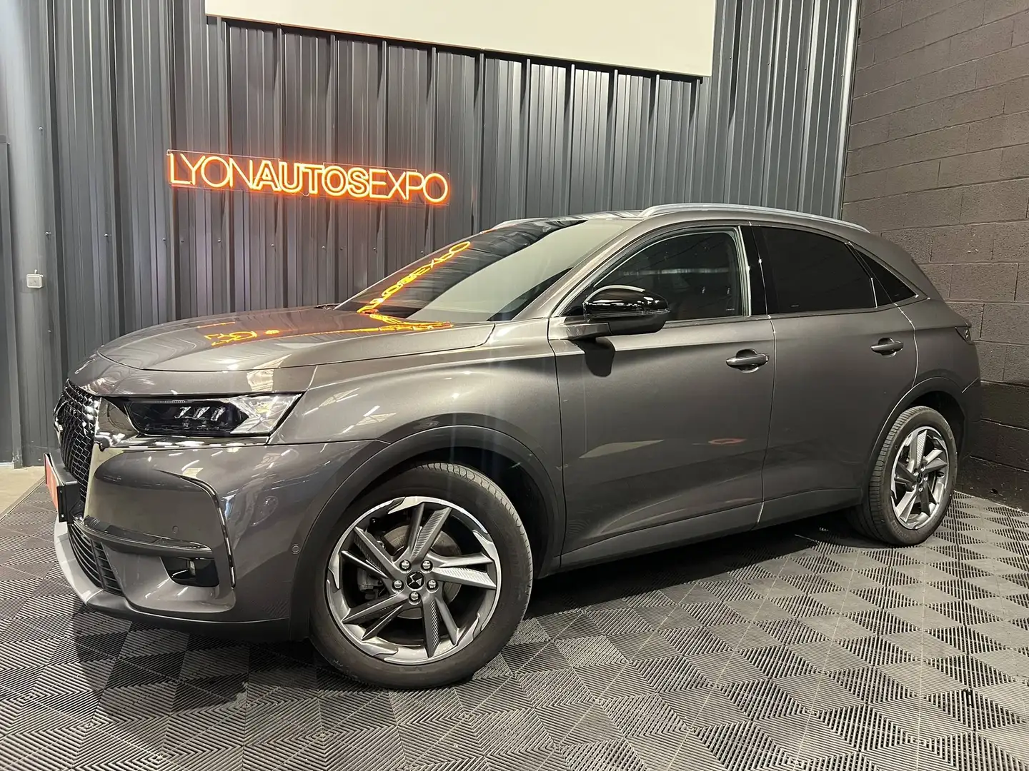 DS Automobiles DS 7 Crossback BlueHDi 180ch Grand Chic EAT8 Pack OPERA Gris - 2